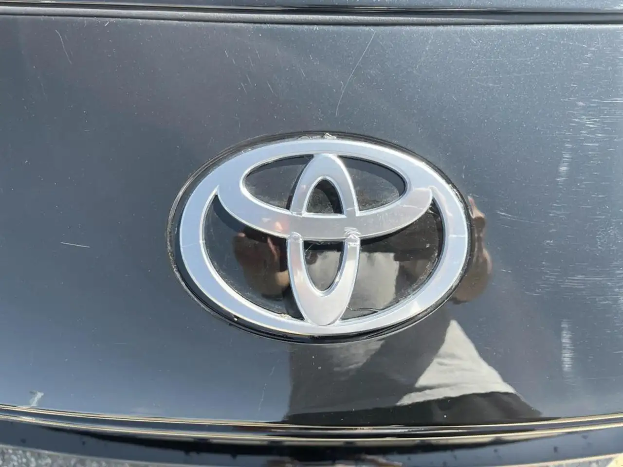 Toyota Camry снимка Toyota Camry