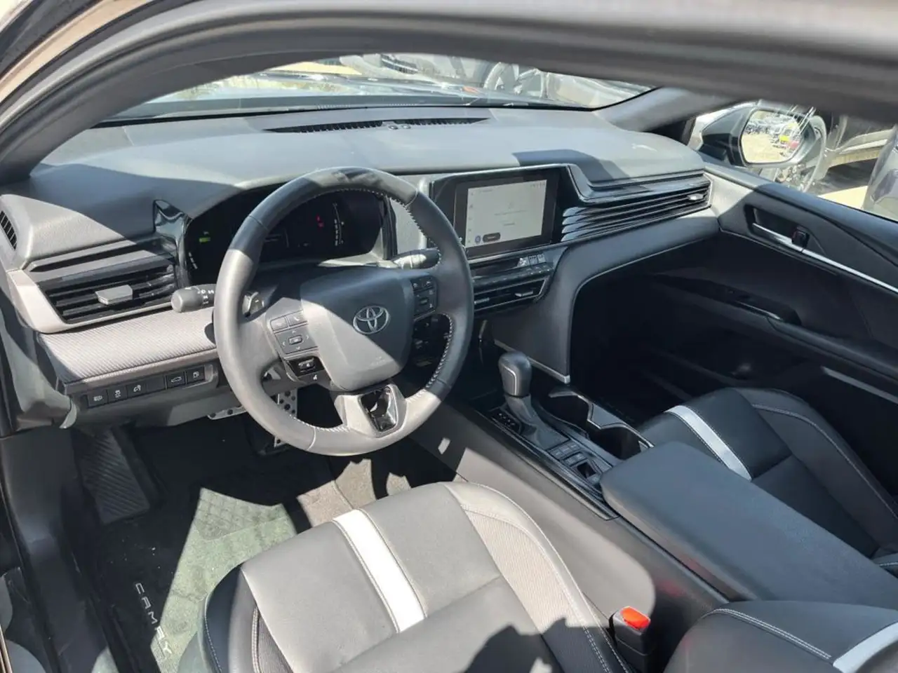 Toyota Camry снимка Toyota Camry
