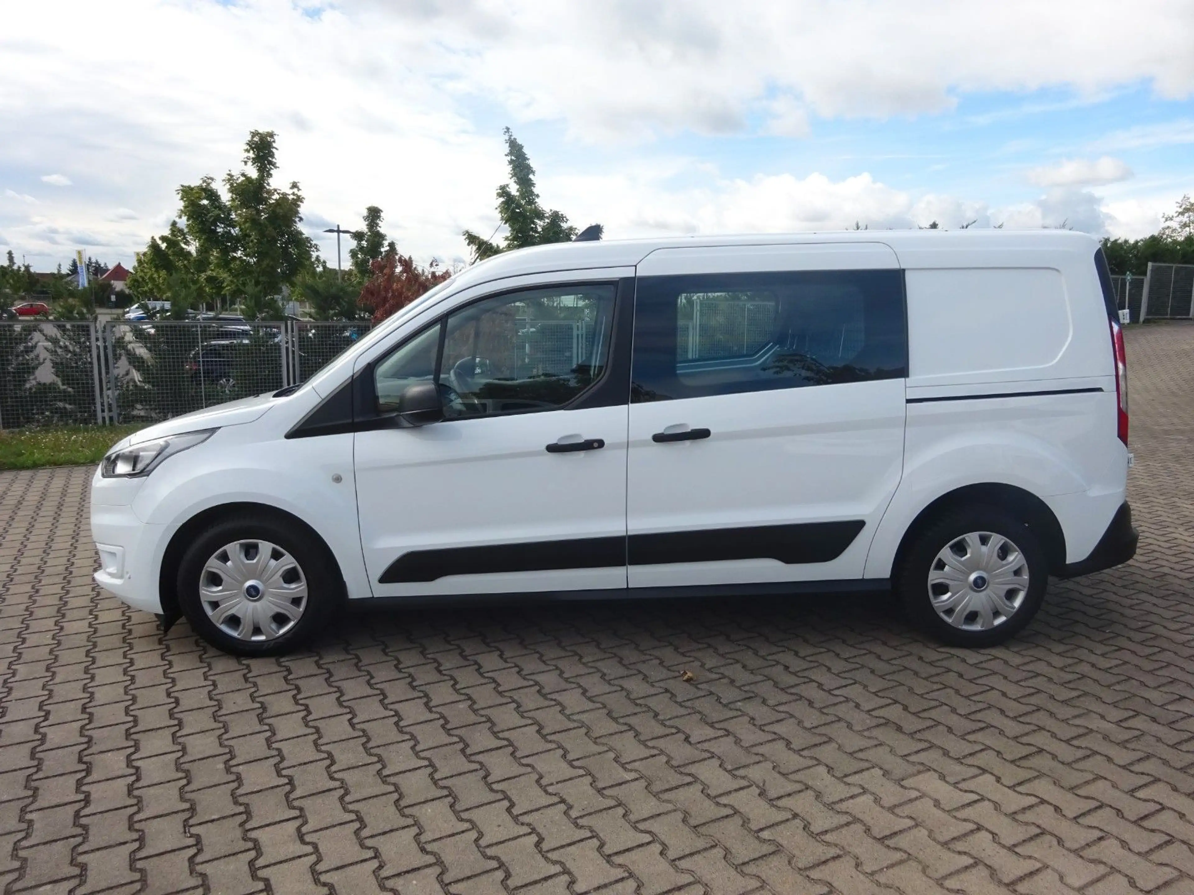Ford Transit Connect Doka Kasten 240 L2 Trend 100PS — photo 3