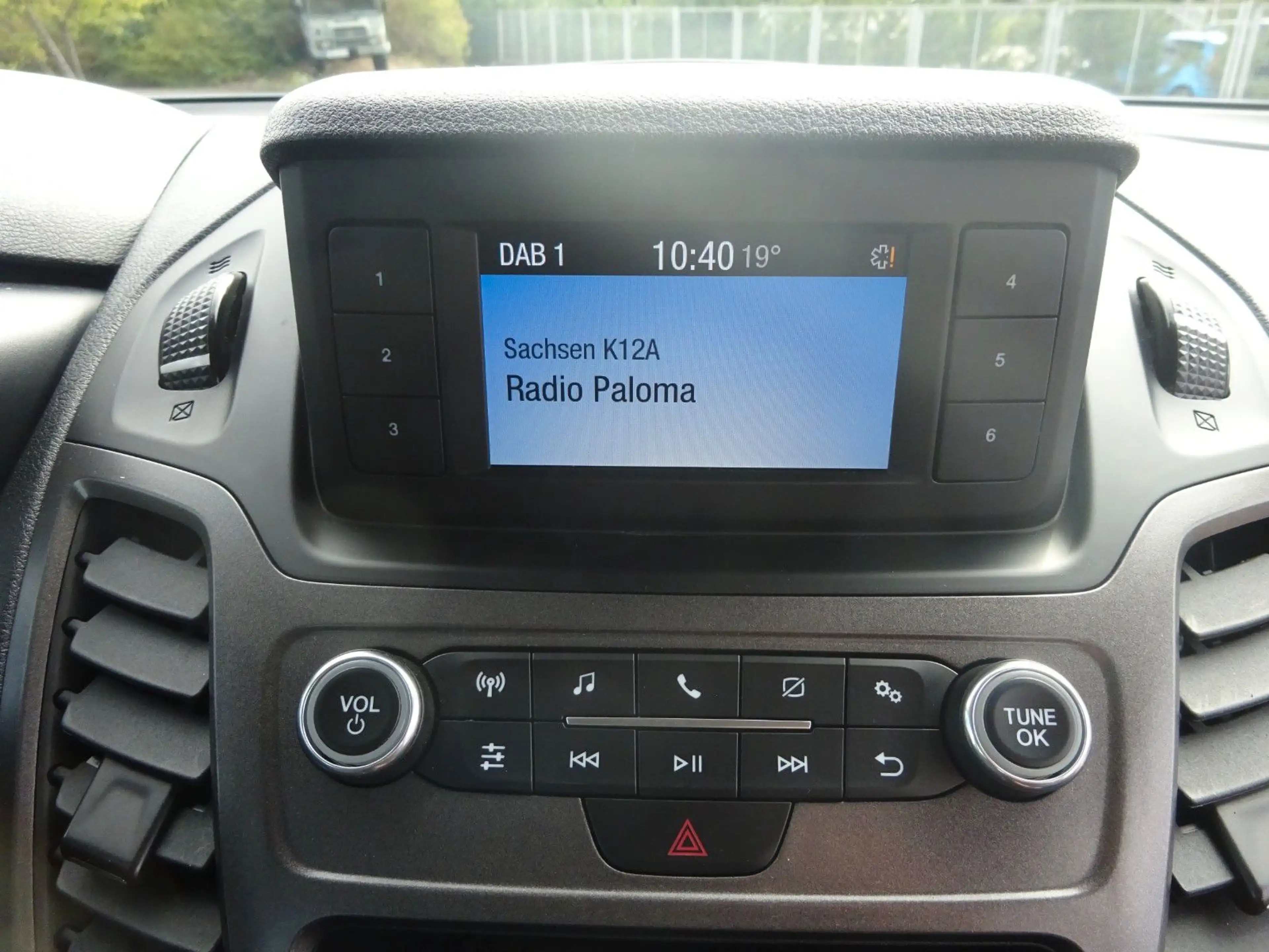 Ford Transit Connect Doka Kasten 240 L2 Trend 100PS — photo 13