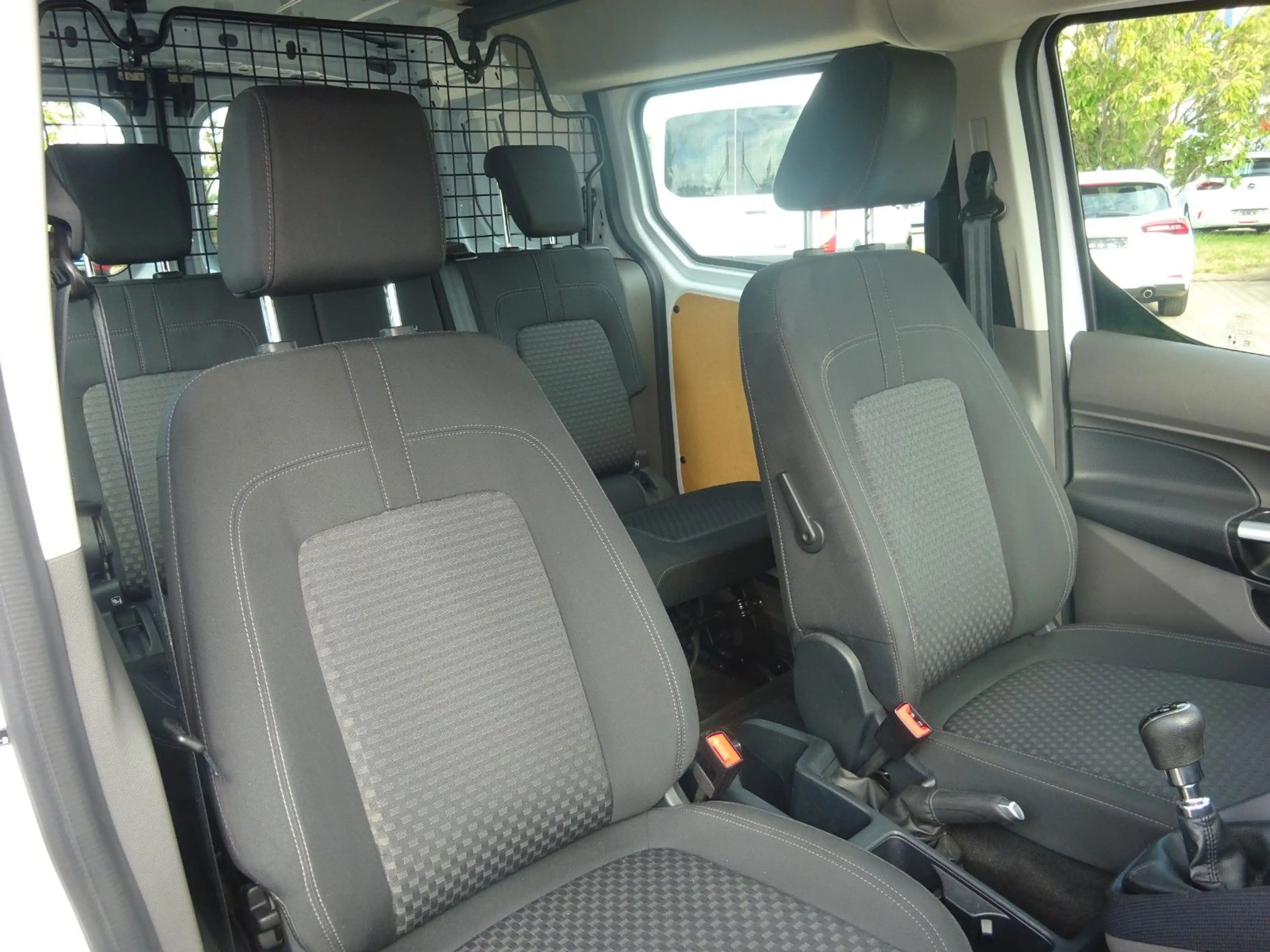 Ford Transit Connect Doka Kasten 240 L2 Trend 100PS — photo 8