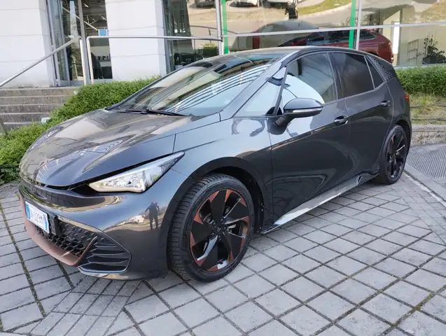 CUPRA Born 58kWh autonomia 400 KM