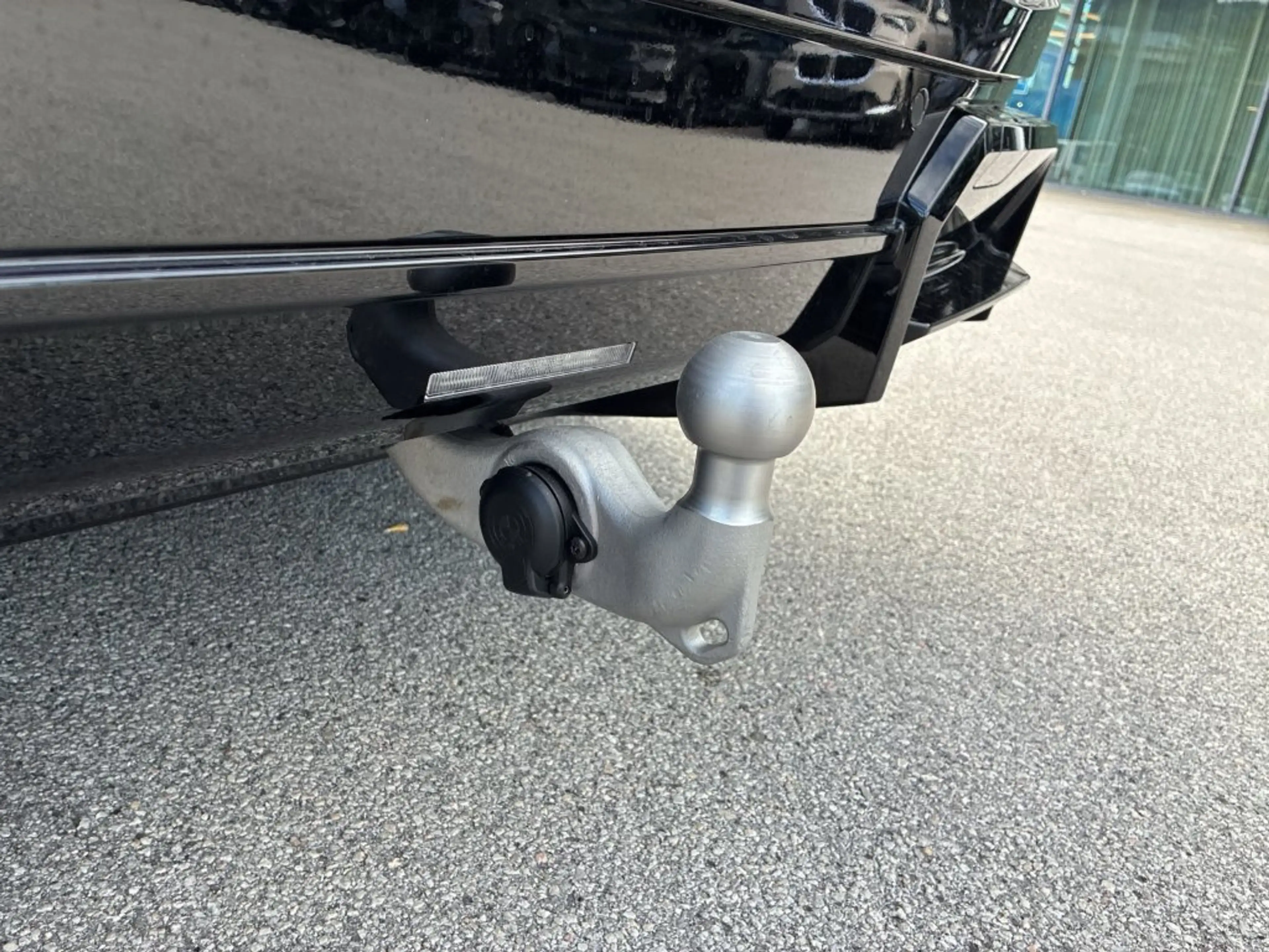BMW iX xDrive45 — photo 15