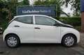 Toyota Aygo 1.0 VVT-i x-fun / Dealer onderhouden / Airco / NAP Wit - thumbnail 22