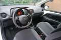 Toyota Aygo 1.0 VVT-i x-fun / Dealer onderhouden / Airco / NAP Wit - thumbnail 6