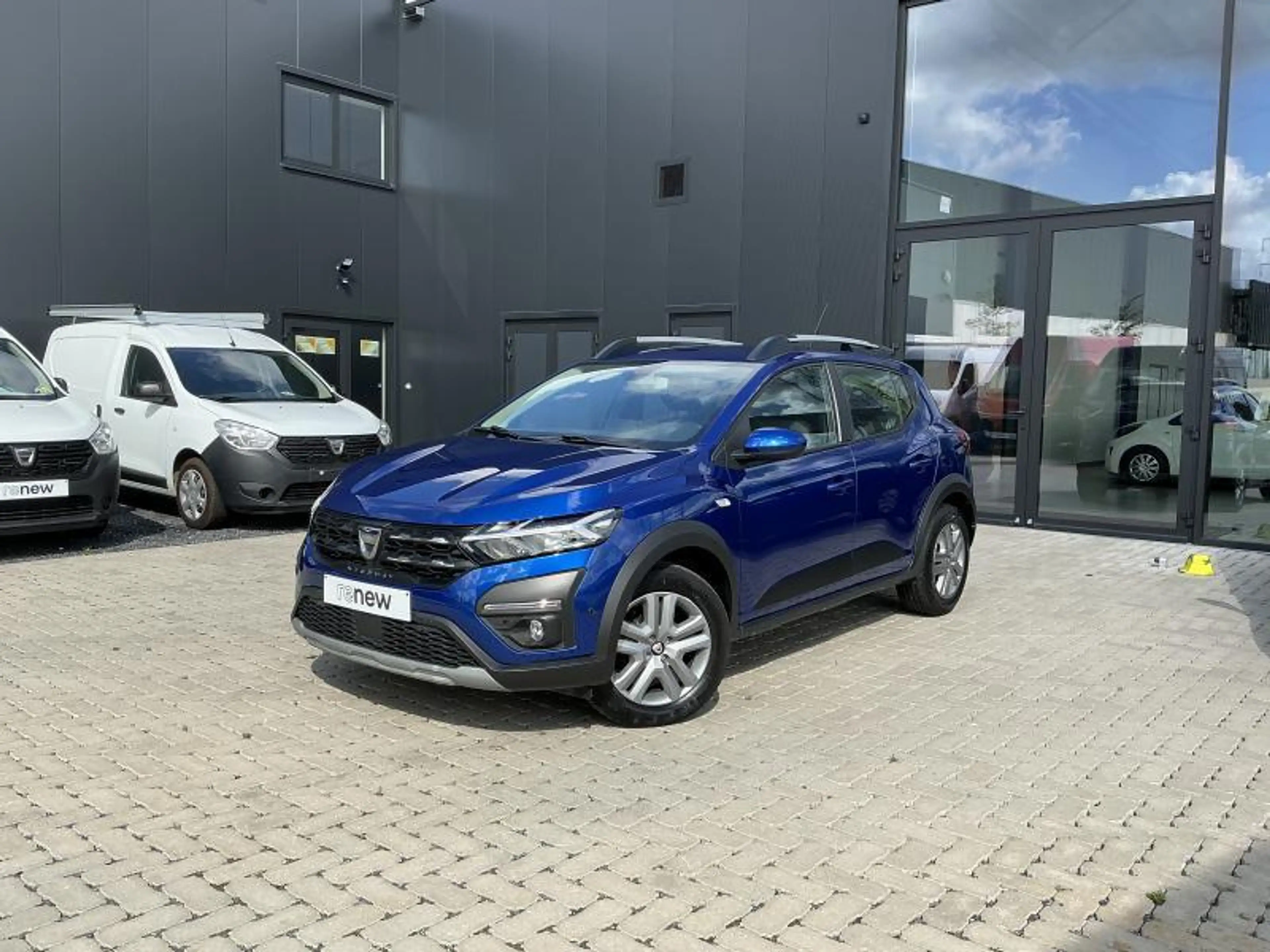 Dacia Sandero STEPWAY + TCE 90 — photo 2