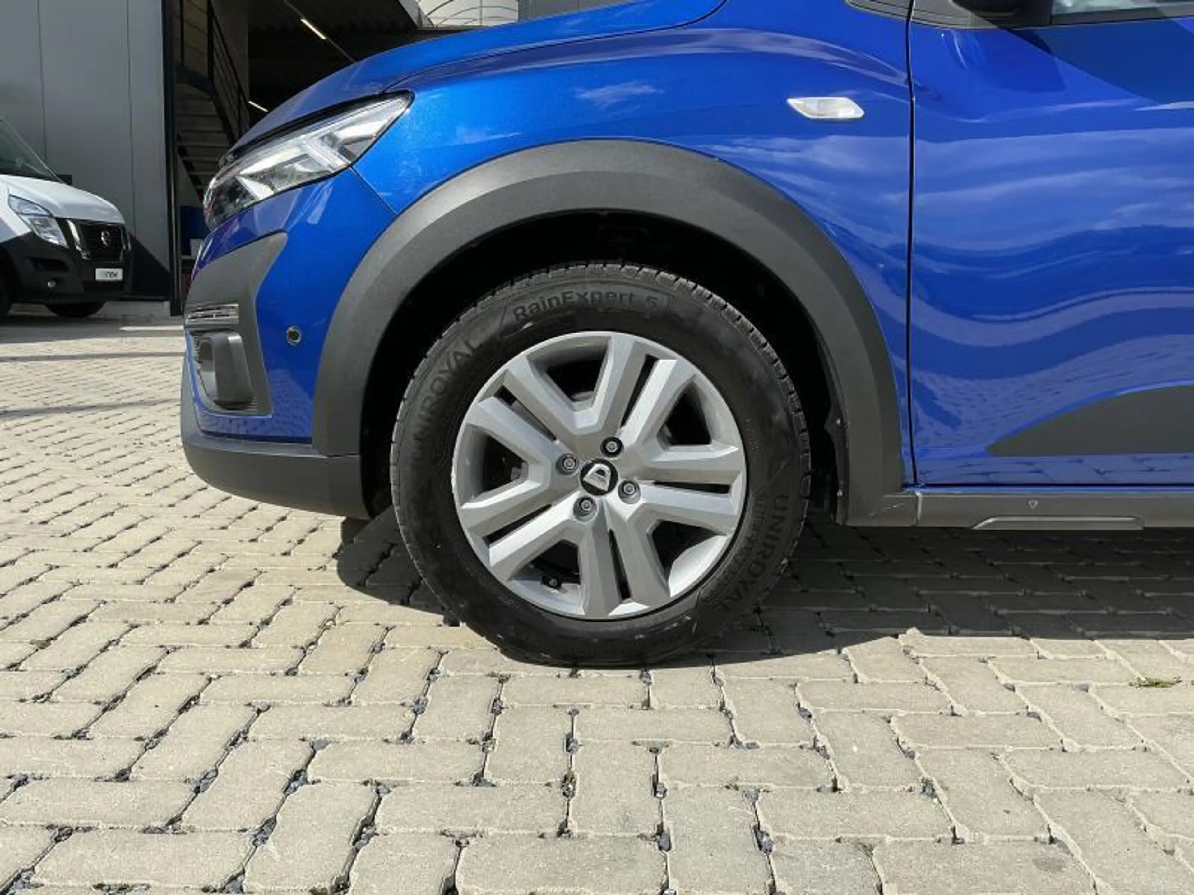 Dacia Sandero STEPWAY + TCE 90 — photo 10