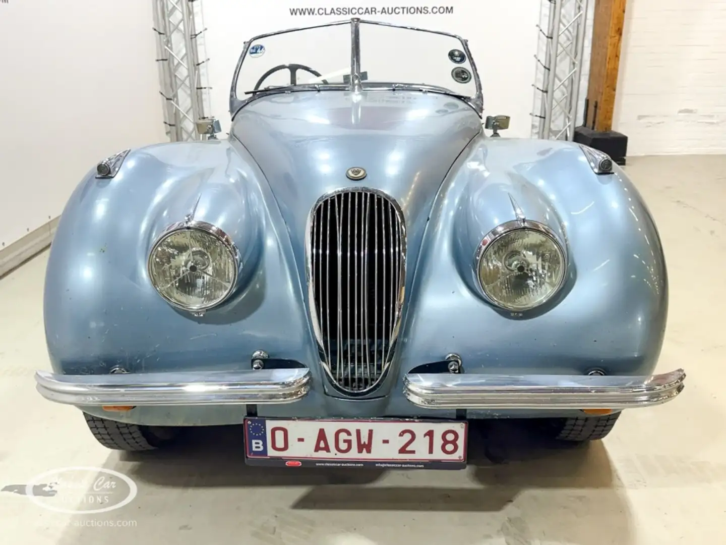 Jaguar - ONLINE AUCTION Bleu - 2
