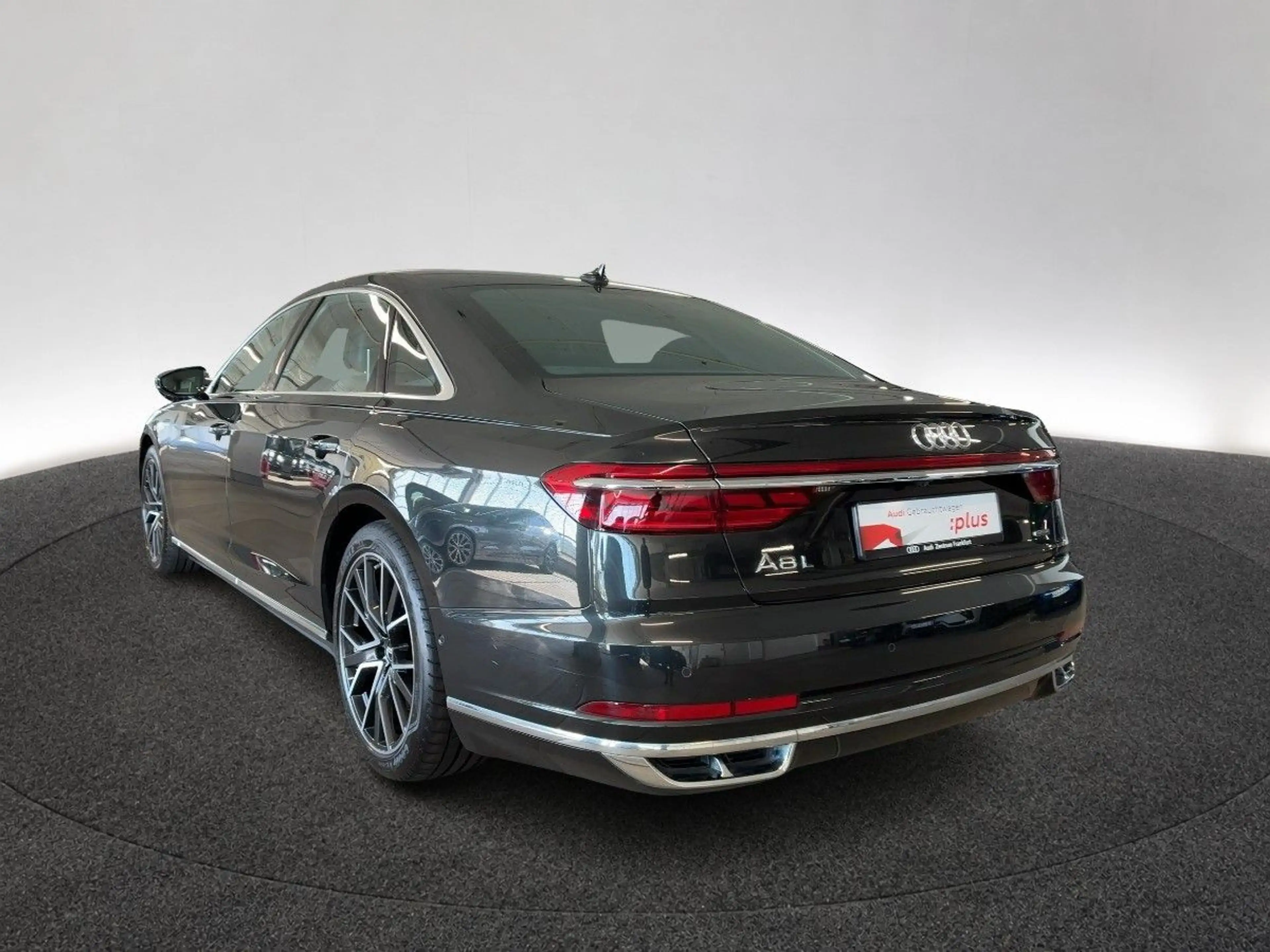 Audi A8 Lang 55 TFSI quattro tiptronic VirtualCockpit — photo 4