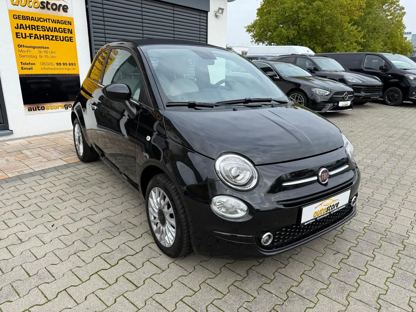 Fiat 500C 1.0 Mild Hybrid Dolcevita 51 kW (70 PS), Schalt... Schwarz - 2
