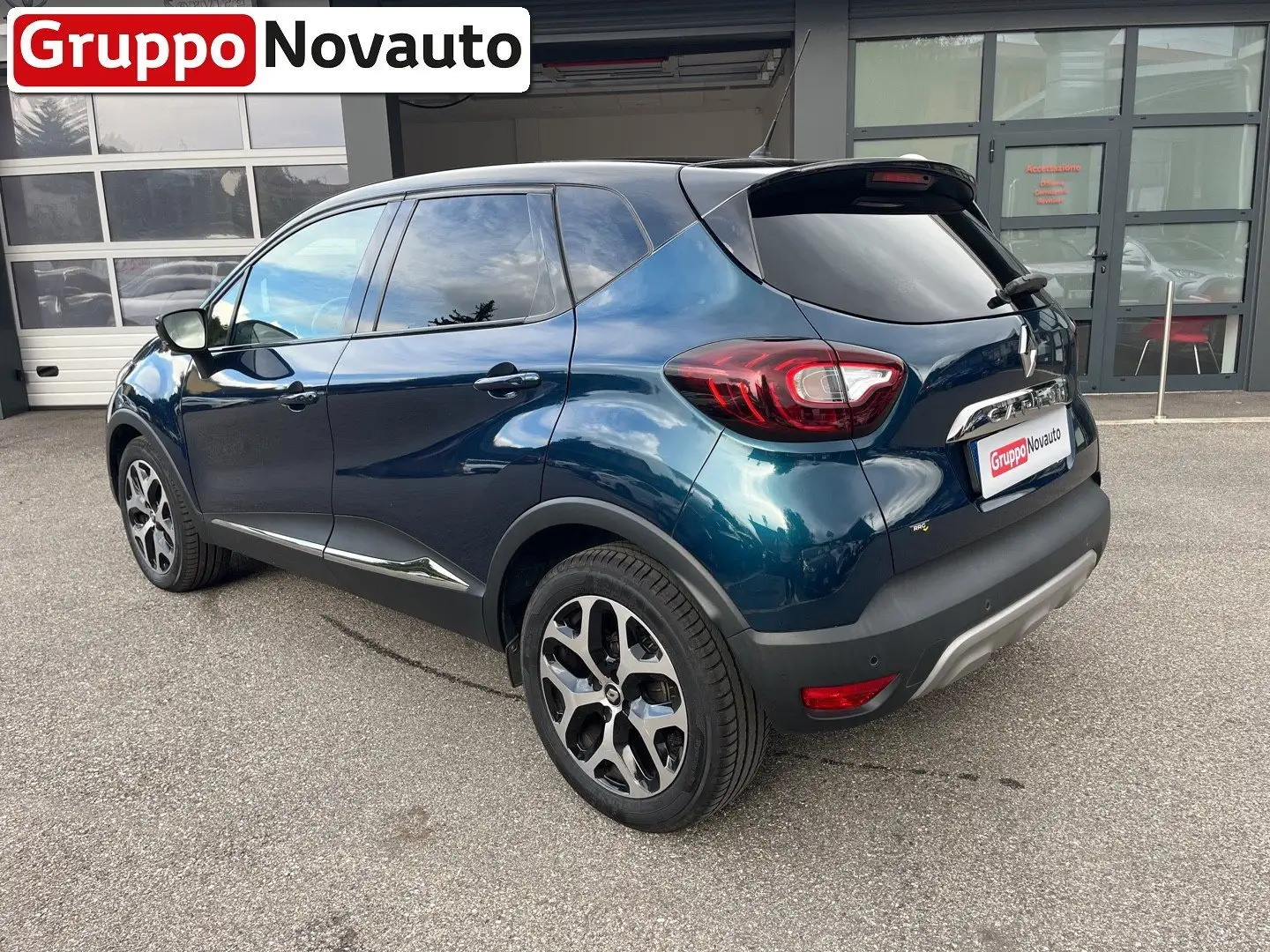 Renault Captur Captur dCi 8V 90 CV EDC Sport Edition2 Blau - 2