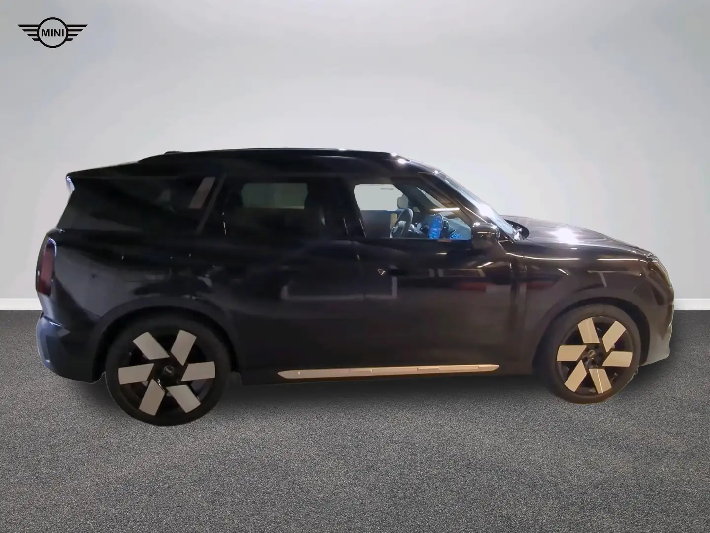 MINI Countryman S All4 All-Electric MINI Countryman SE ALL4 Чёрный - 2