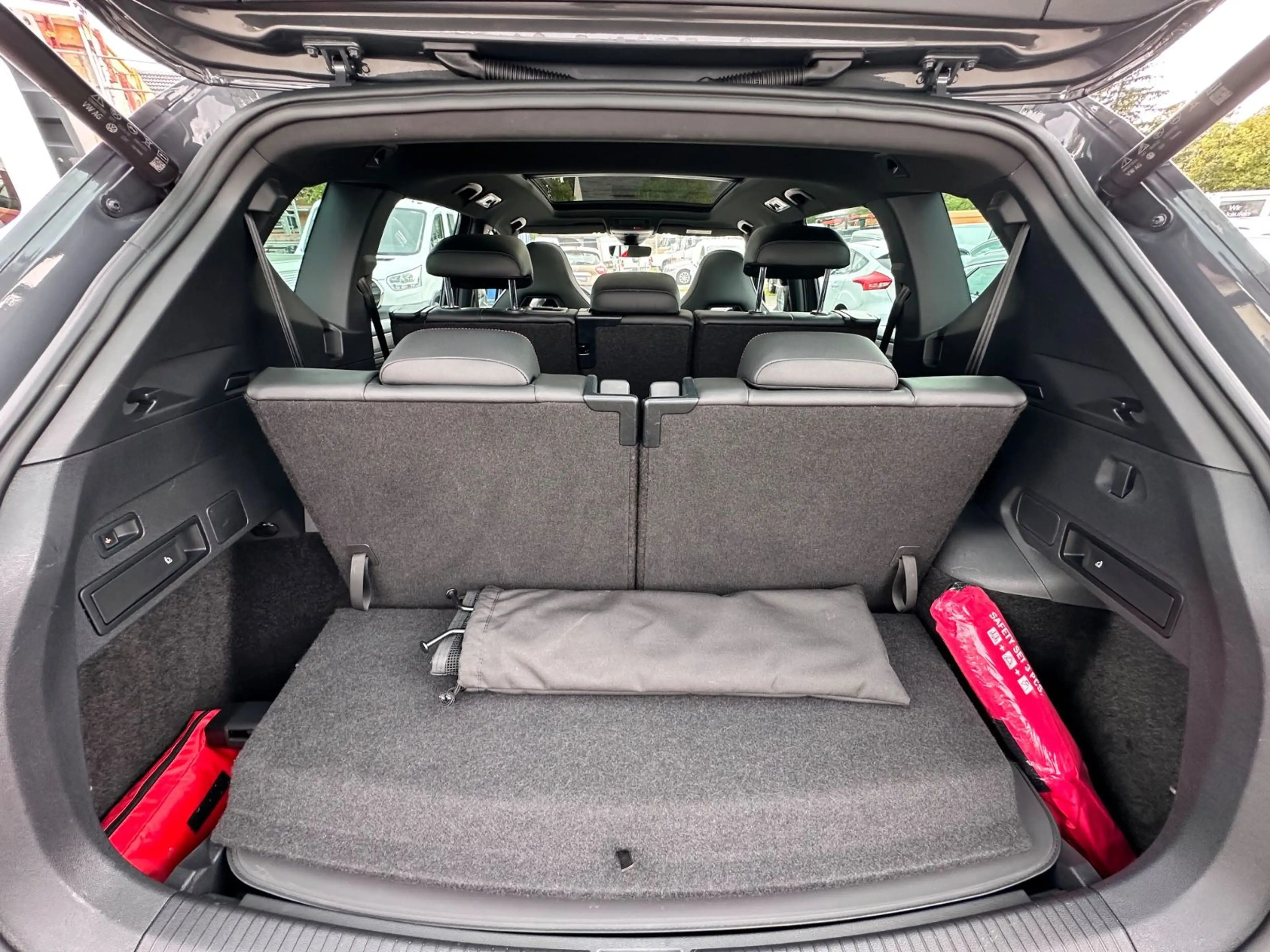 SEAT Tarraco FR 4Drive Navi Beats Pano AHK 7-Sitzer — photo 32