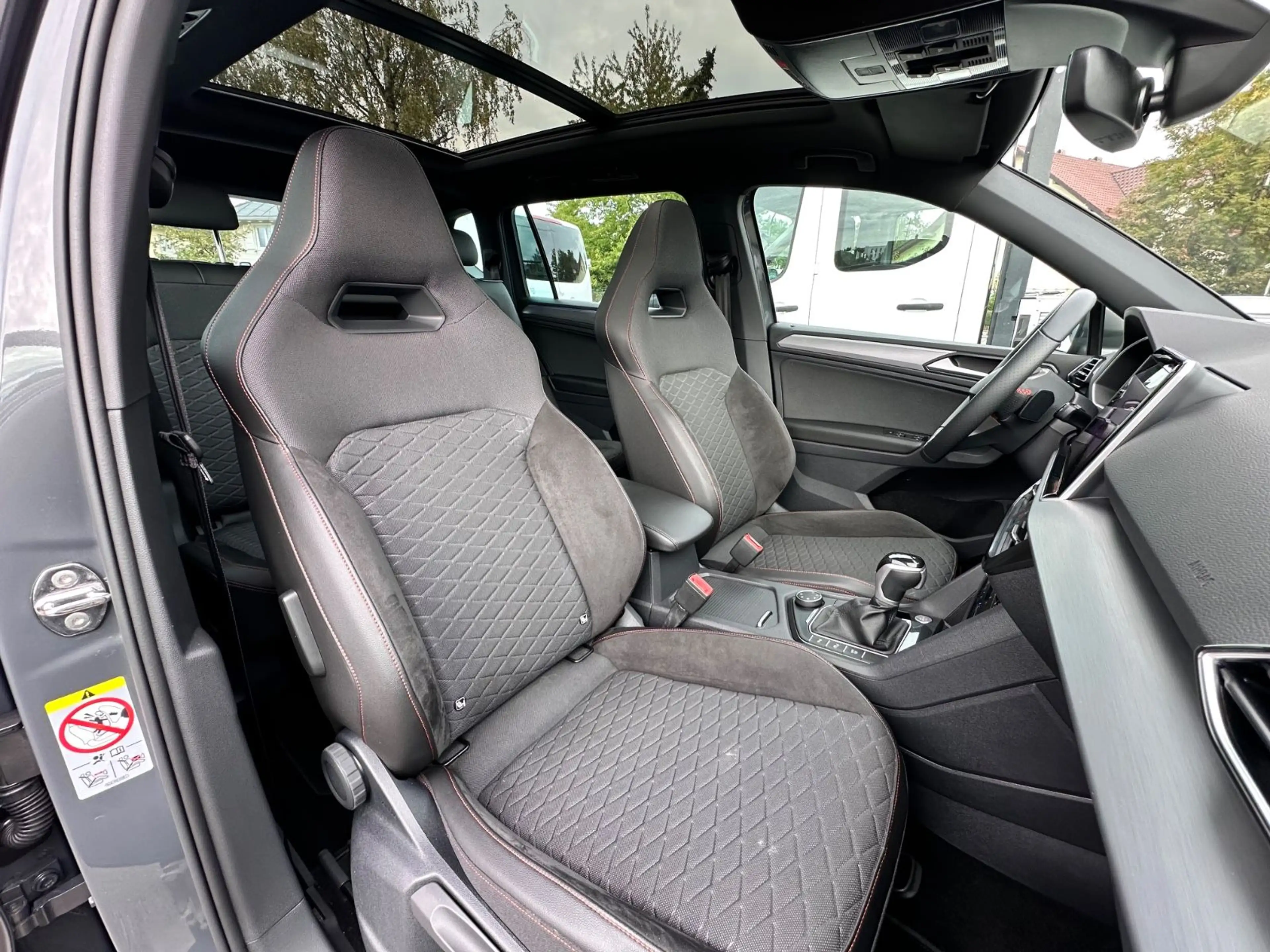 SEAT Tarraco FR 4Drive Navi Beats Pano AHK 7-Sitzer — photo 37