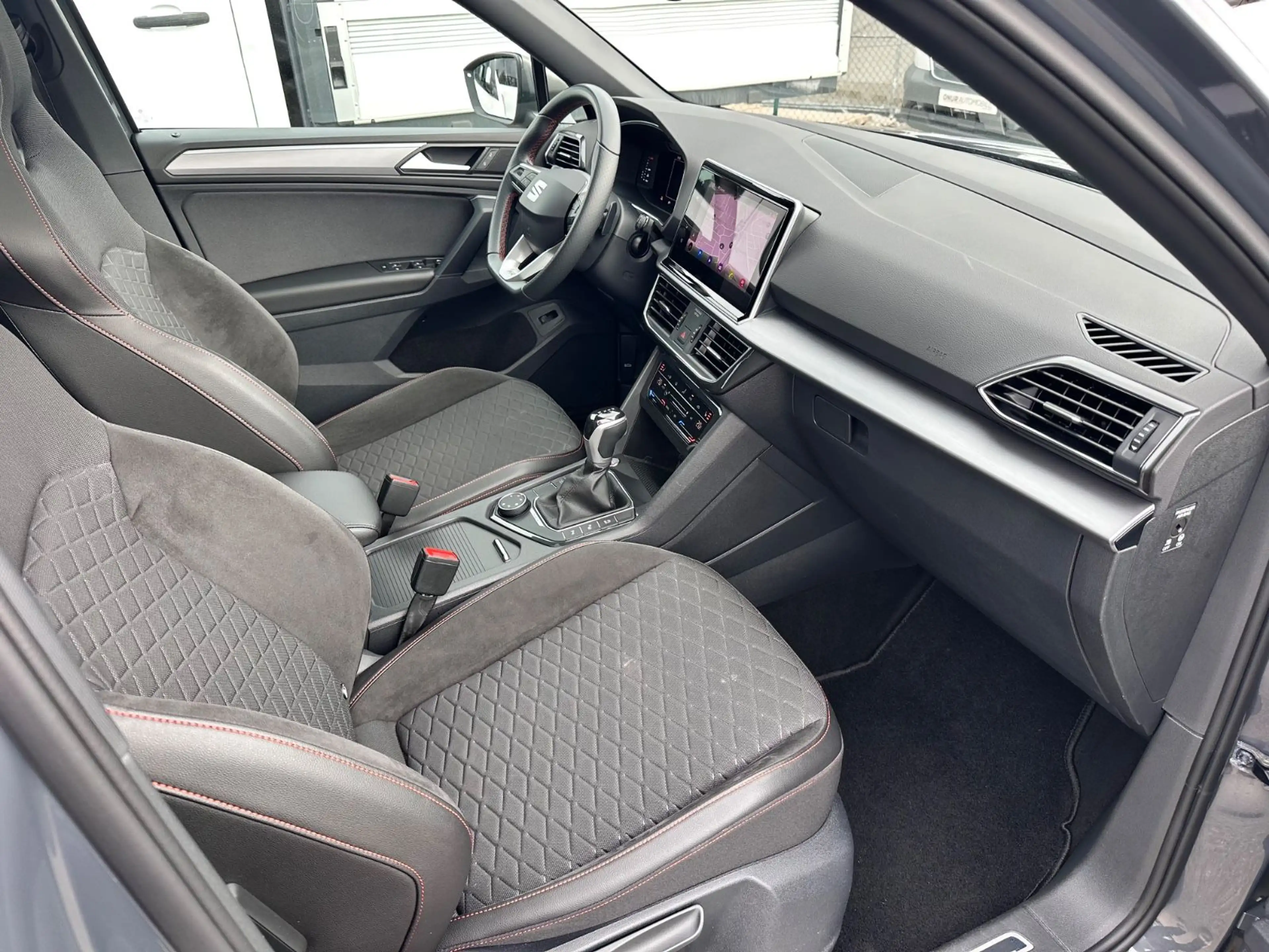 SEAT Tarraco FR 4Drive Navi Beats Pano AHK 7-Sitzer — photo 36