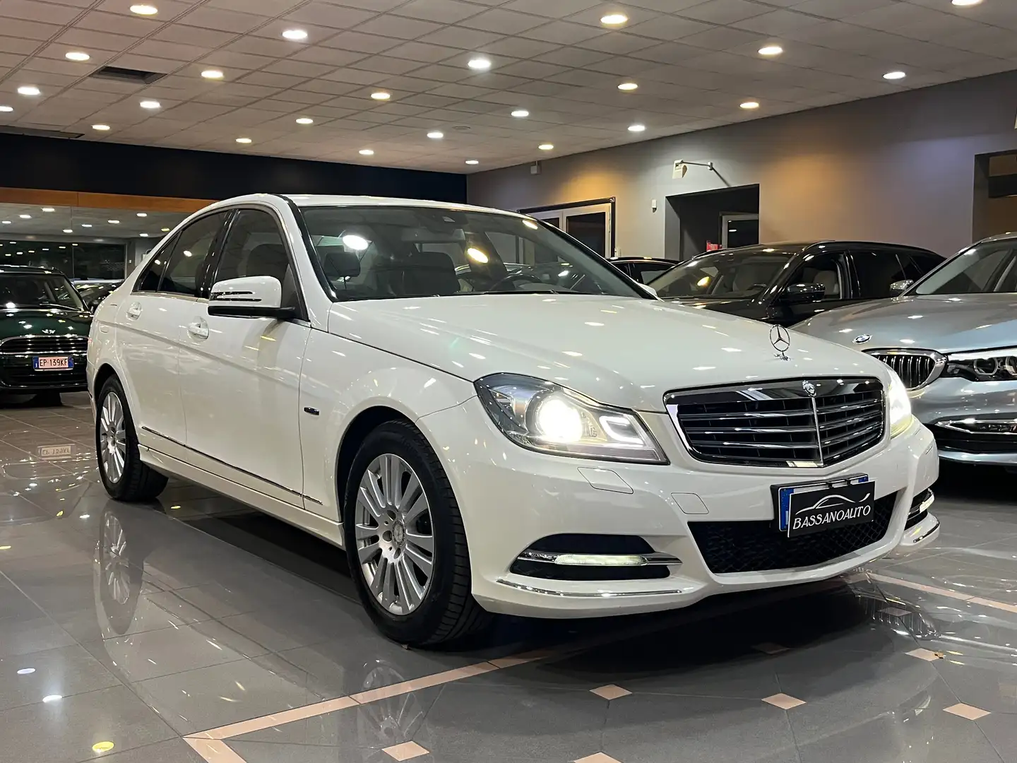 Mercedes-Benz C 200 C 200 (be) Elegance BENZINA ! Bianco - 1