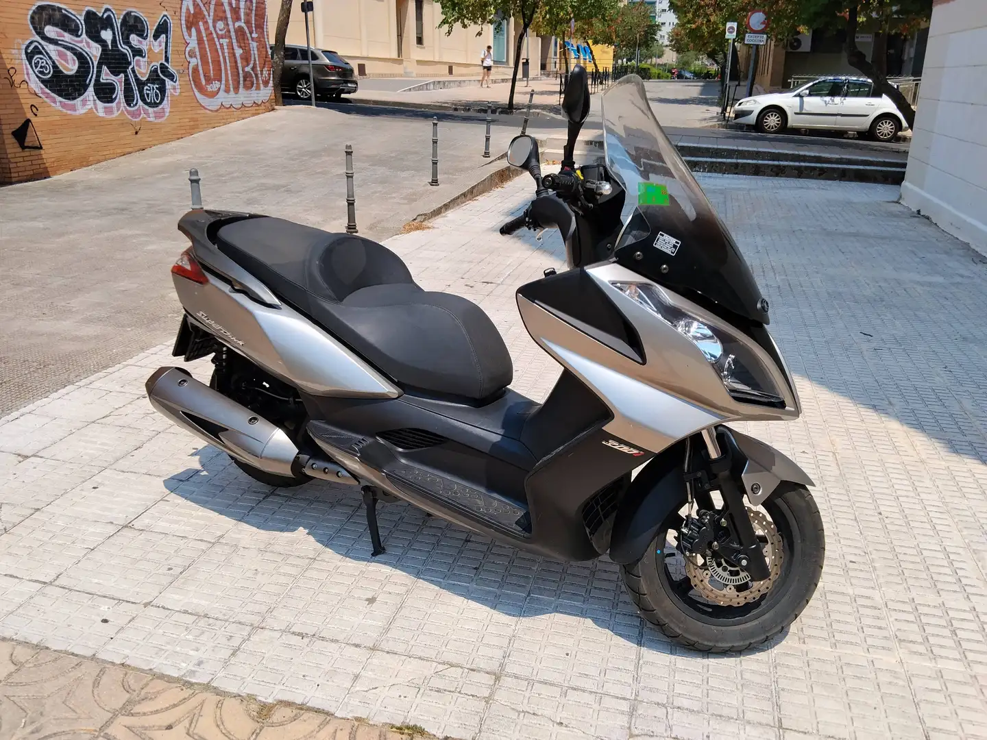 Kymco Super Dink 300 300i modelo 2009-2016 Gris - 1
