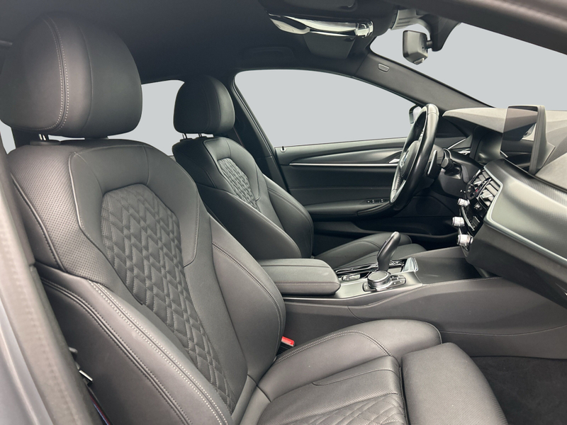 BMW 540 d xDrive Touring Aut. Laserlicht* Head-Up* — photo 13