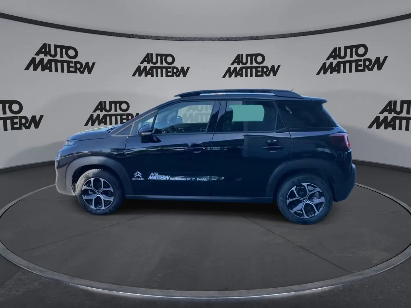 Citroen C3 Aircross 1.2 PureTech 110 Plus S&S Schwarz - 2