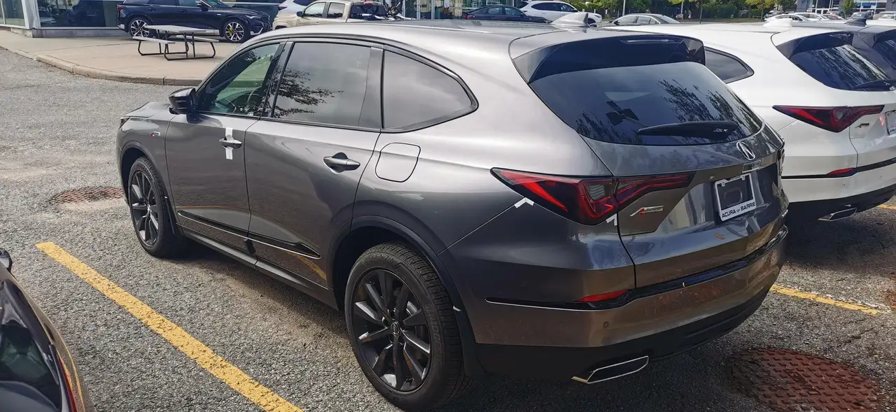 Acura MDX снимка Acura MDX