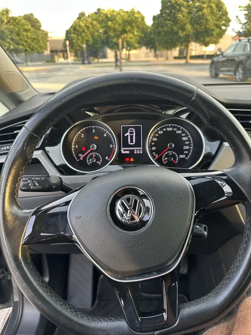 Volkswagen Touran 1.6 tdi Highline 115cv - 1