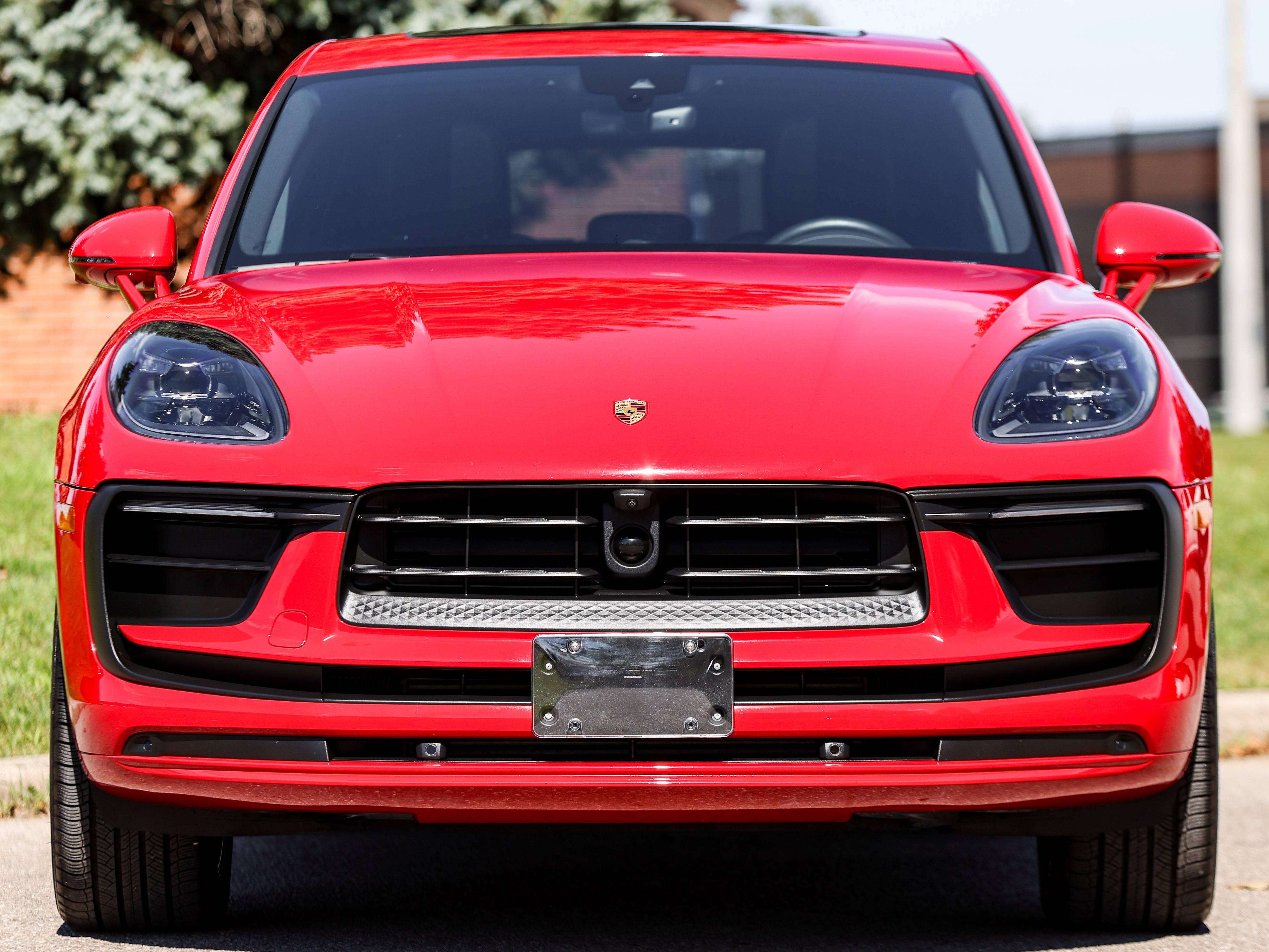 2025 Porsche Macan