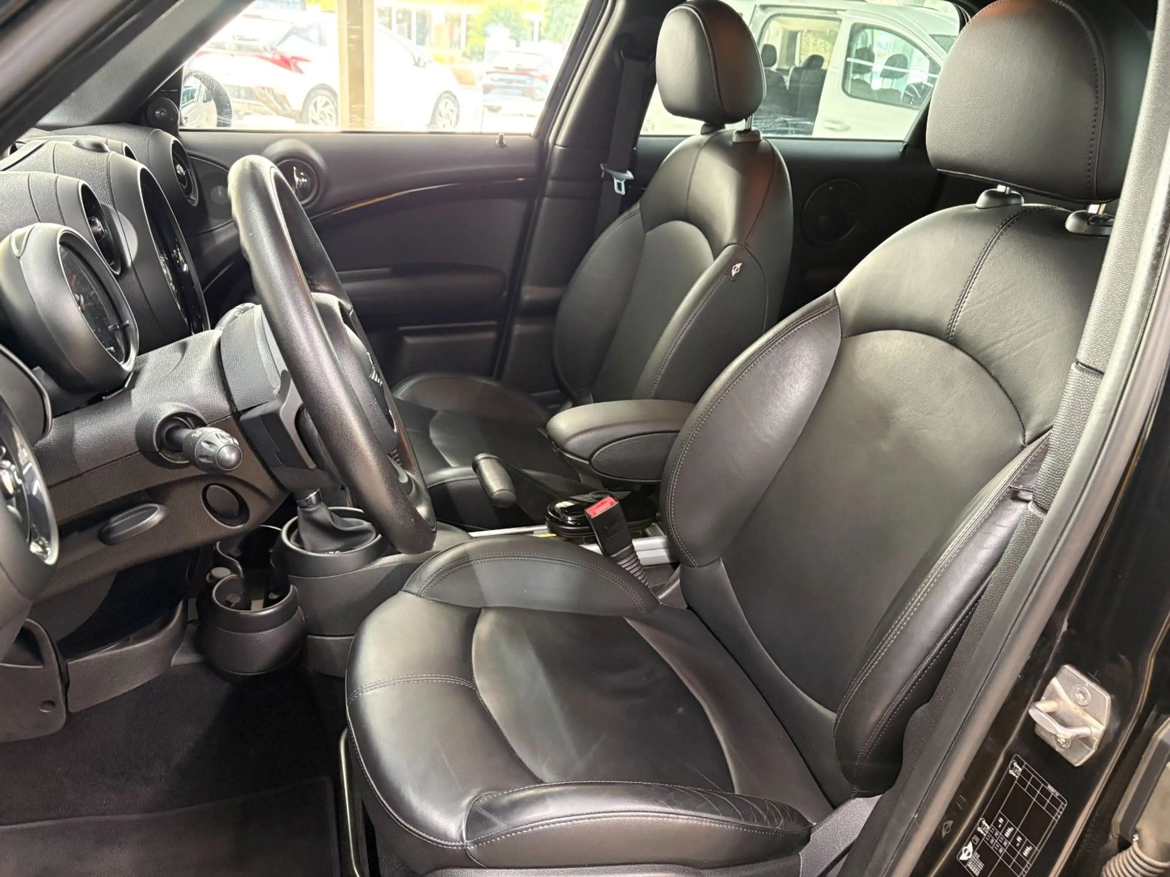 MINI Cooper SD Countryman Cooper SD — photo 10