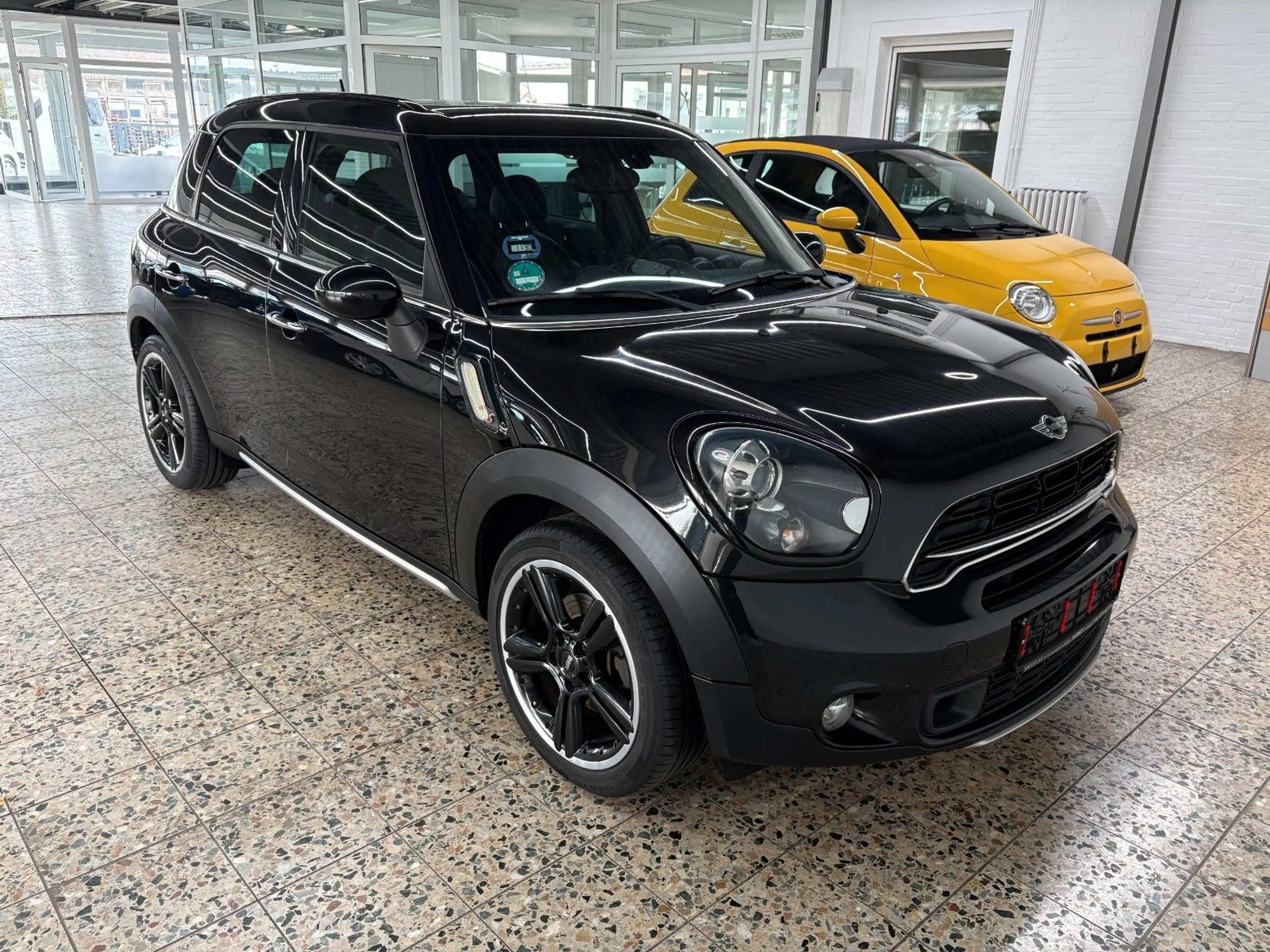 MINI Cooper SD Countryman Cooper SD — photo 4