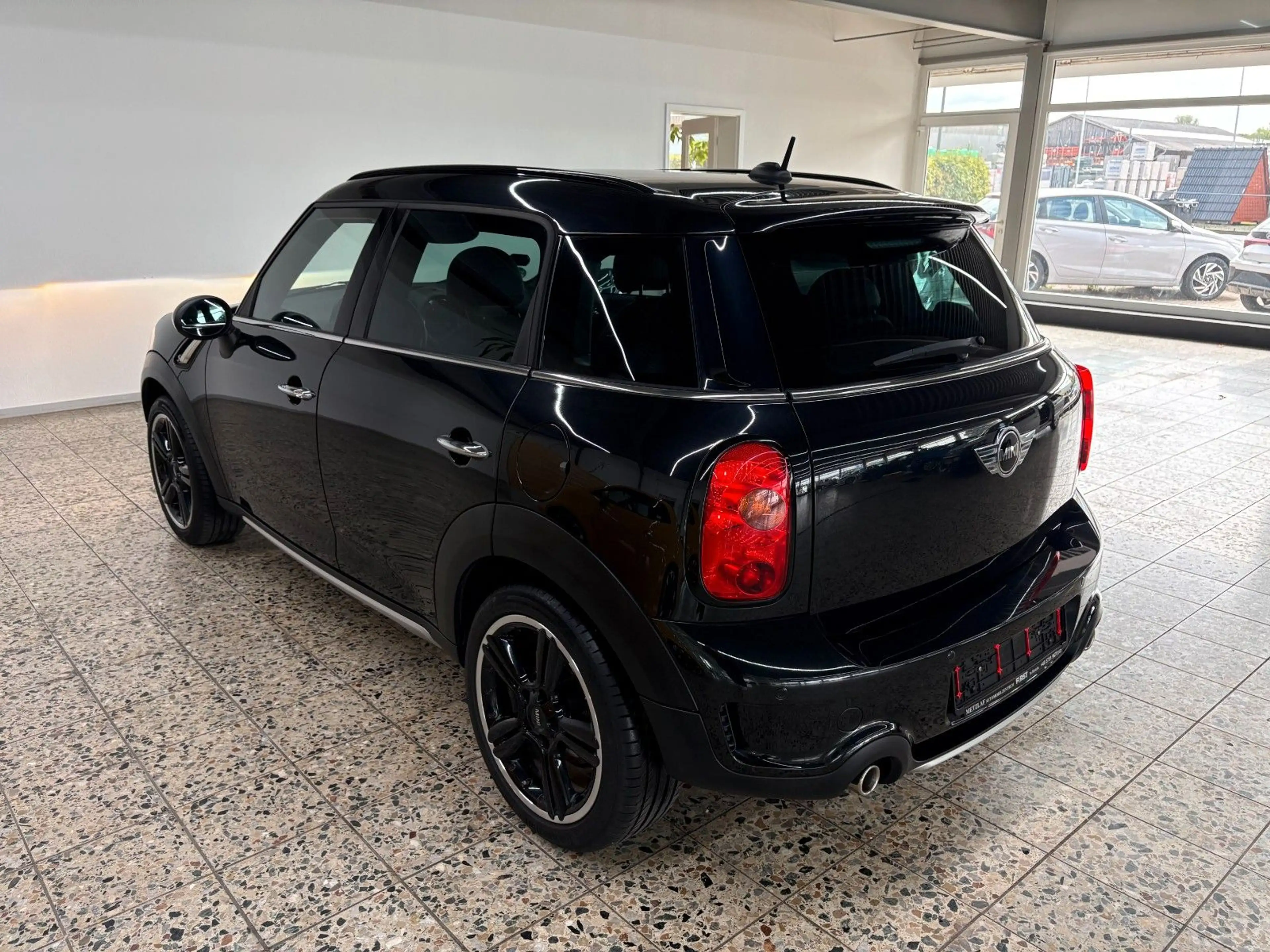 MINI Cooper SD Countryman Cooper SD — photo 7