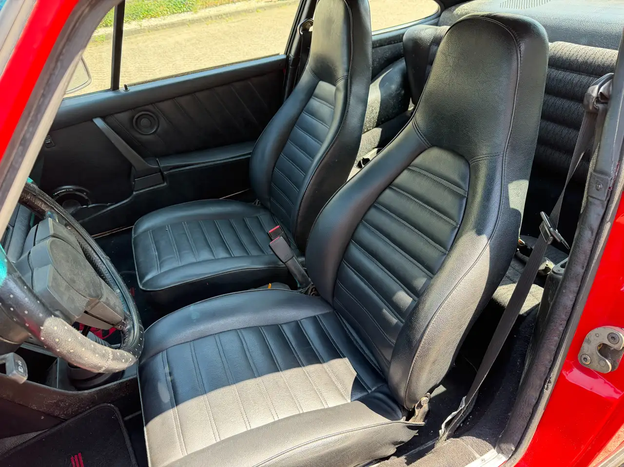 Porsche 911 3.0 SC, foto 10