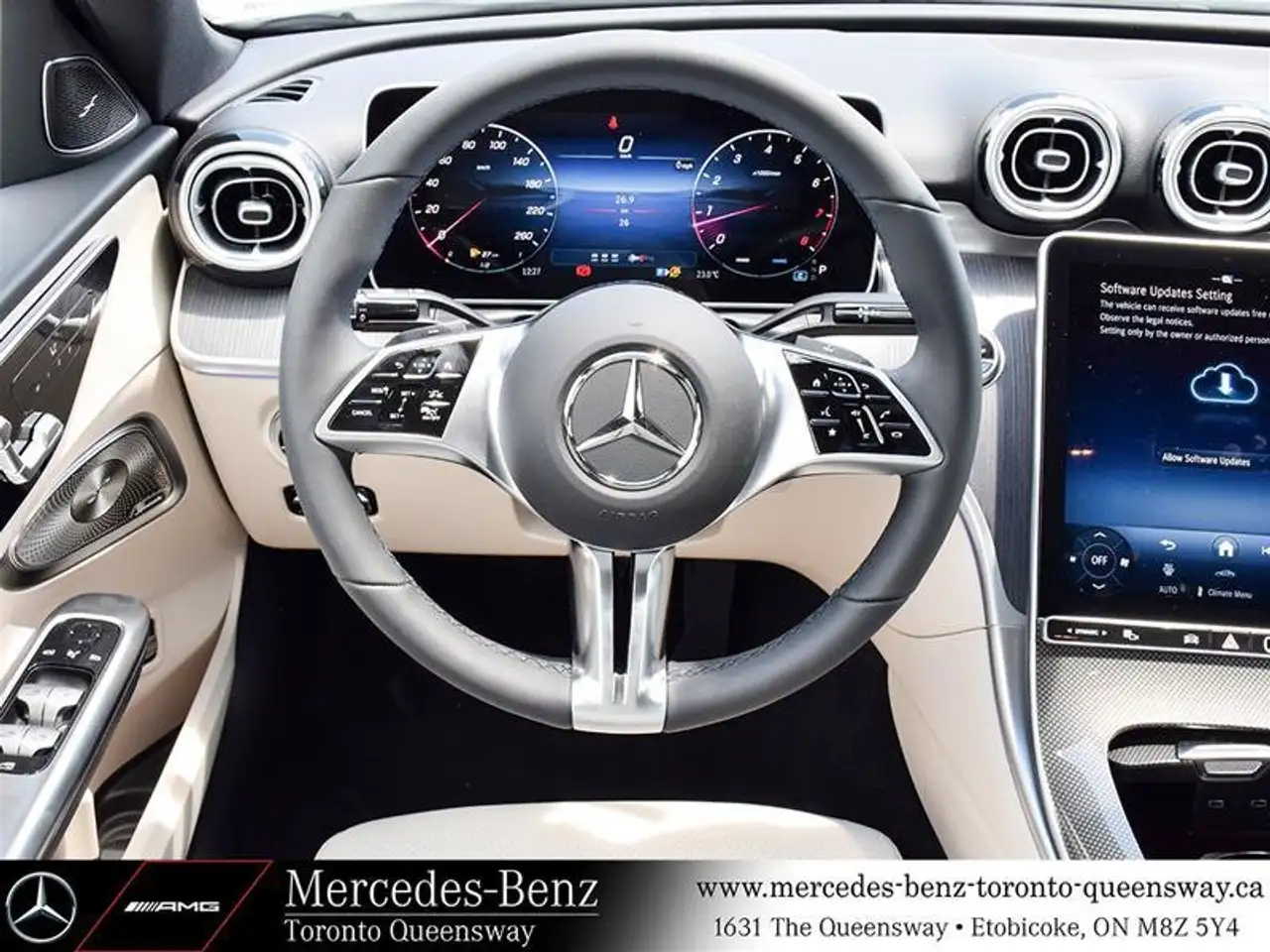 Mercedes-Benz C-Class снимка Mercedes-Benz C-Class