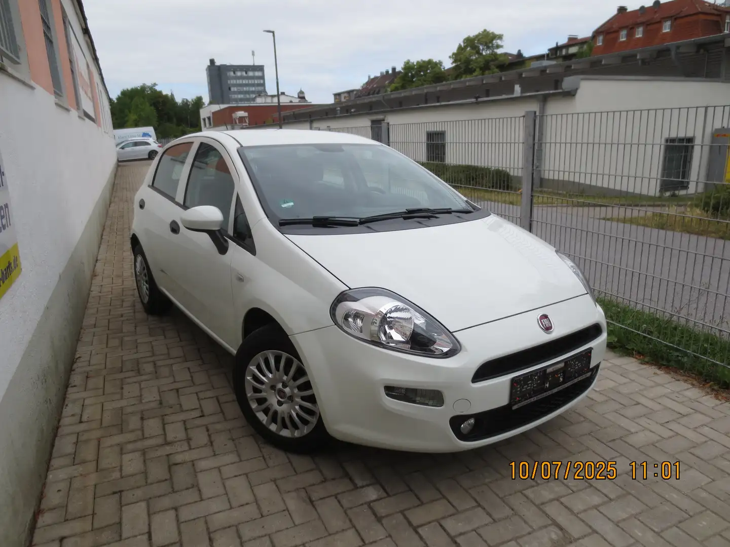 Fiat Punto 1.2 8V Bianco - 2