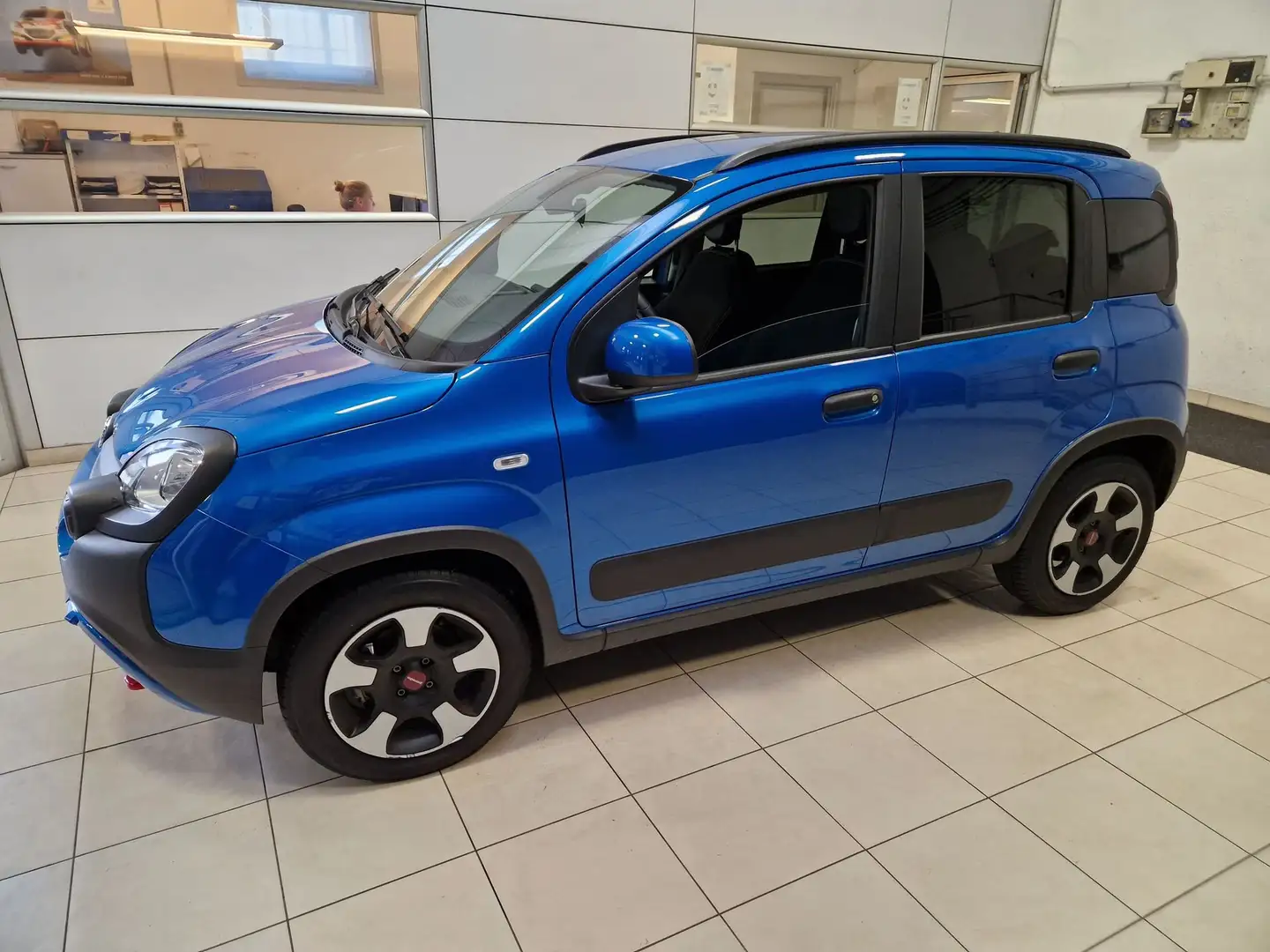 Fiat Panda Panda Cross 1.0 FireFly S&S Hybrid Blau - 2