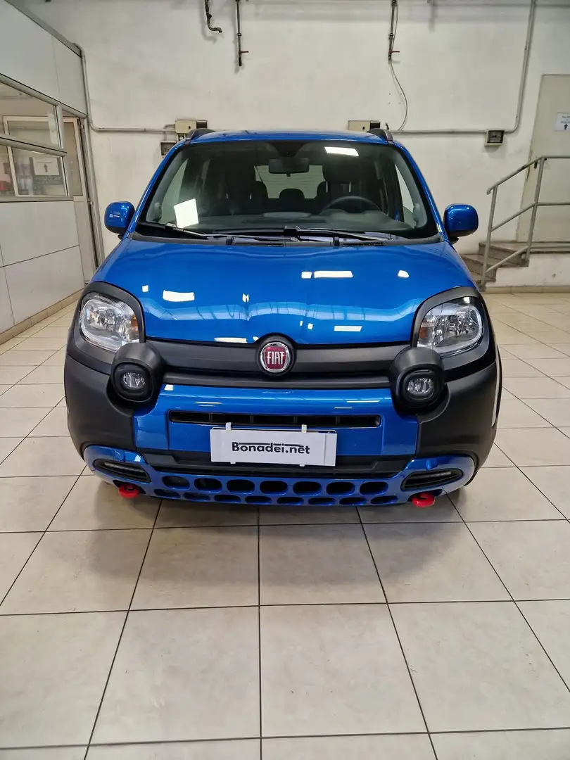 Fiat Panda Panda Cross 1.0 FireFly S&S Hybrid Blau - 1