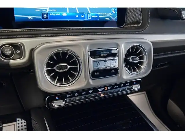 Mercedes-Benz G-Class view 14