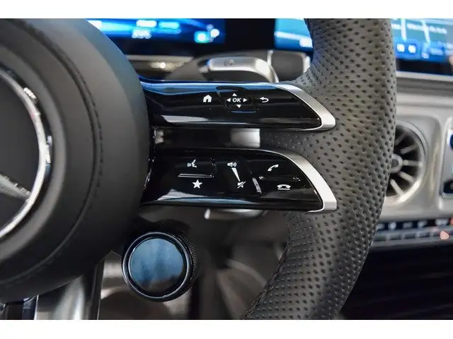 Mercedes-Benz G-Class view 18
