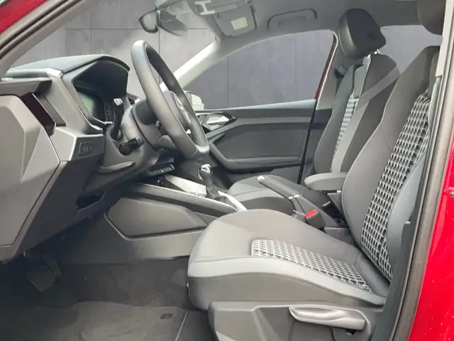 Audi A1 view 8