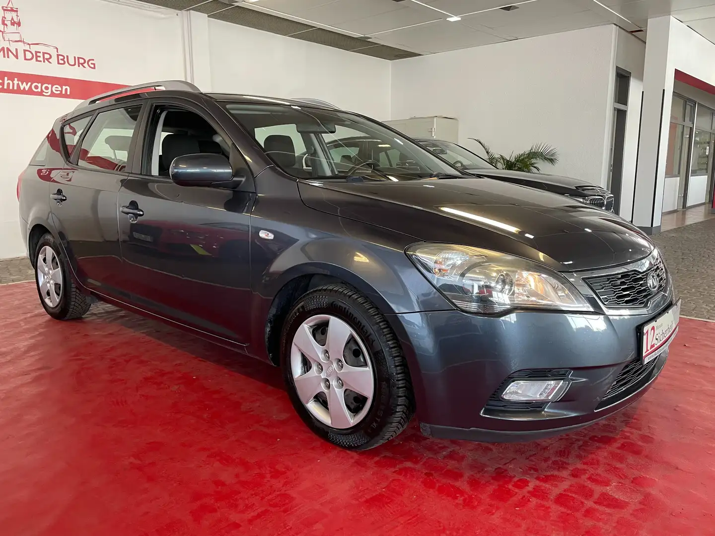 Kia Ceed SW / cee'd SW Vision Grau - 1