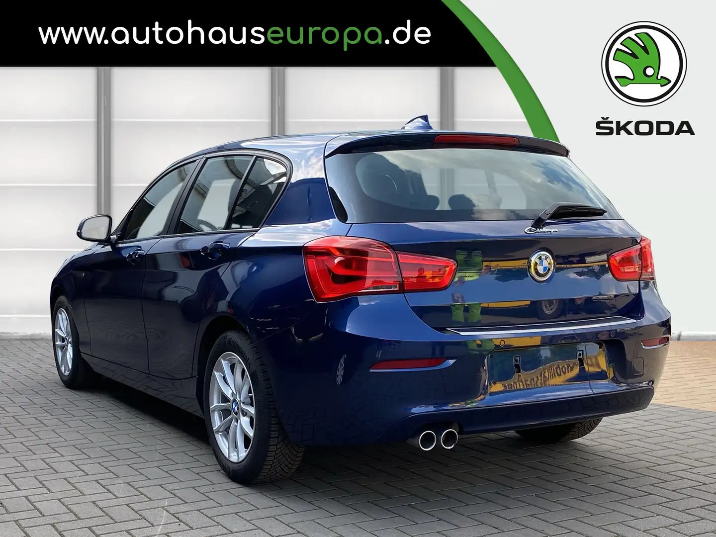 BMW 120 i Automatik  Advantage Line AHK KlimaA PDC LED Modrá - 2
