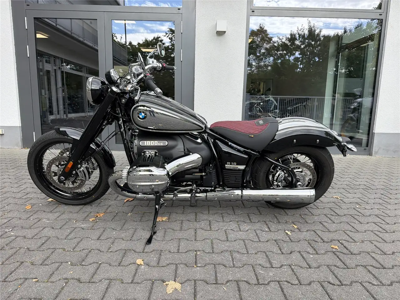 BMW R 18
