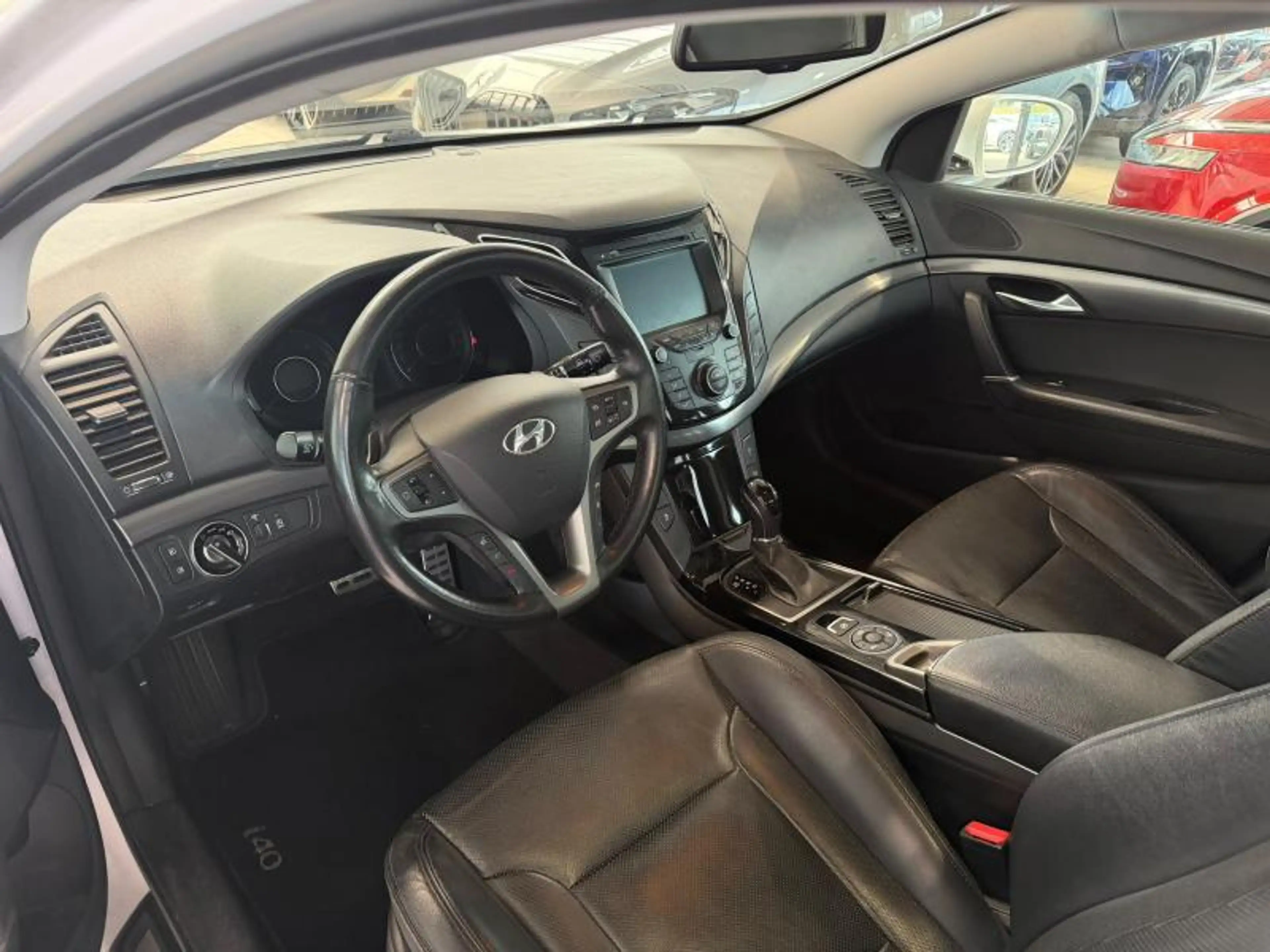 Hyundai i40 1.7 CRDI A/T — photo 8