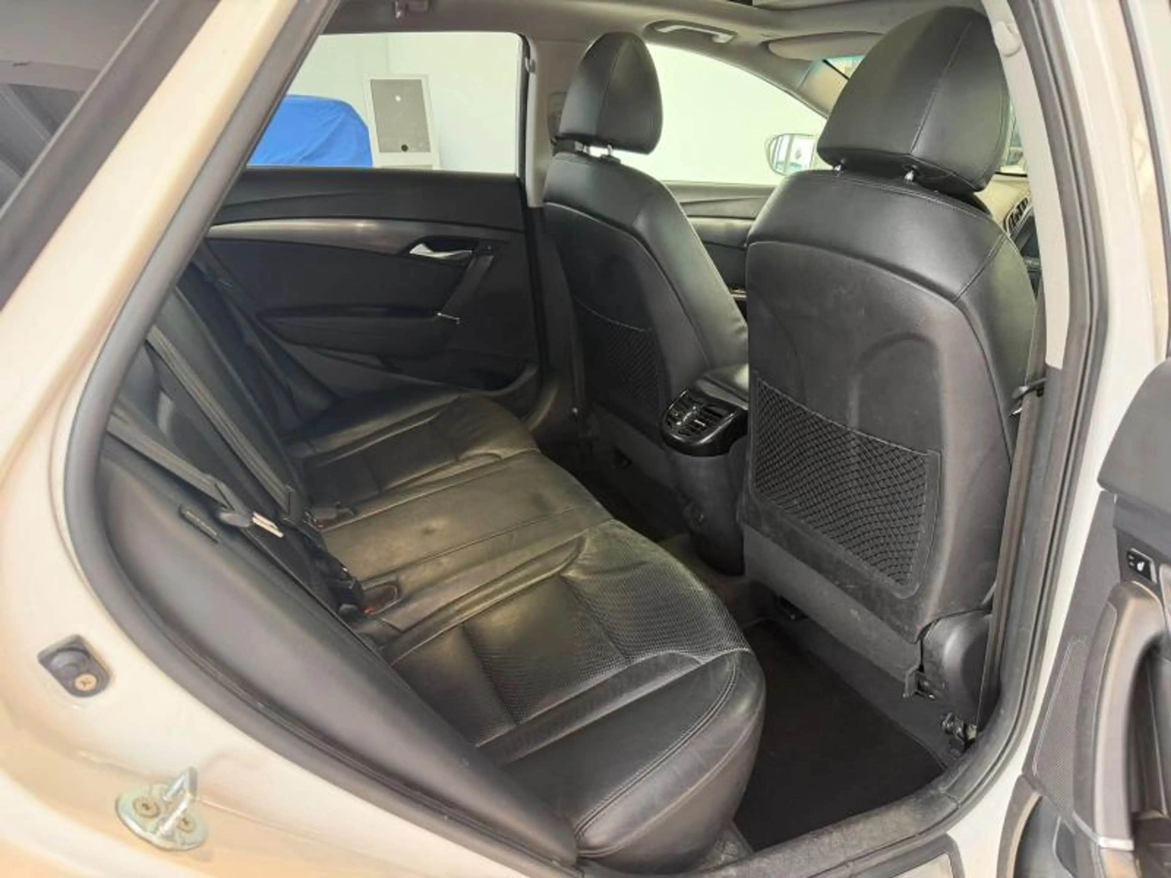 Hyundai i40 1.7 CRDI A/T — photo 13