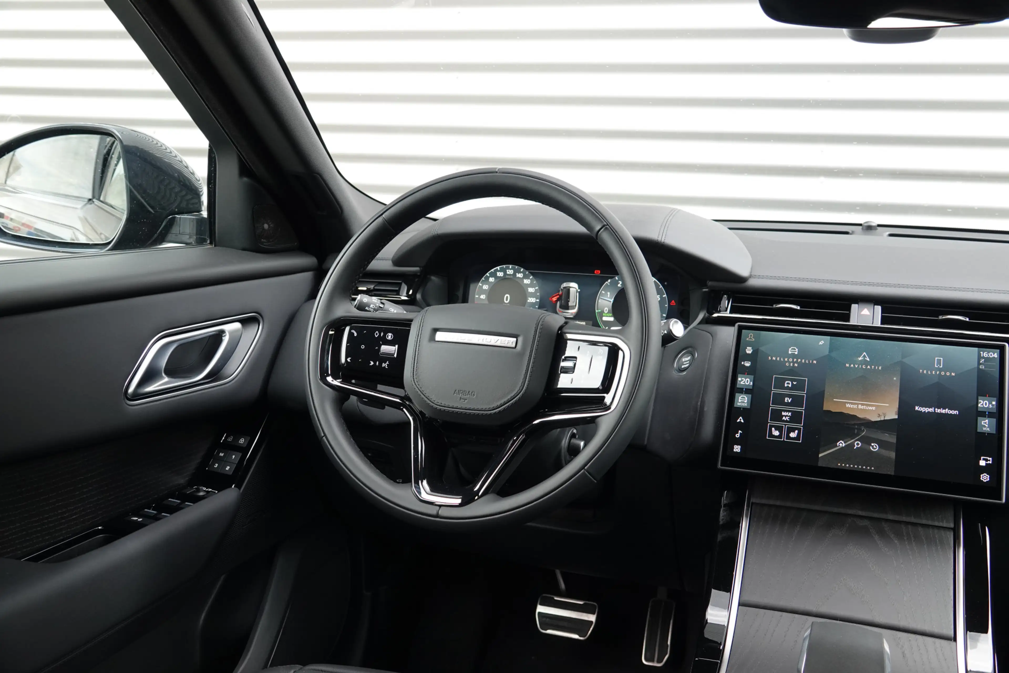 Land Rover Range Rover Velar 2.0 P400e R-Dynamic HSE | Meridian | 360 Cam | 21 — photo 11