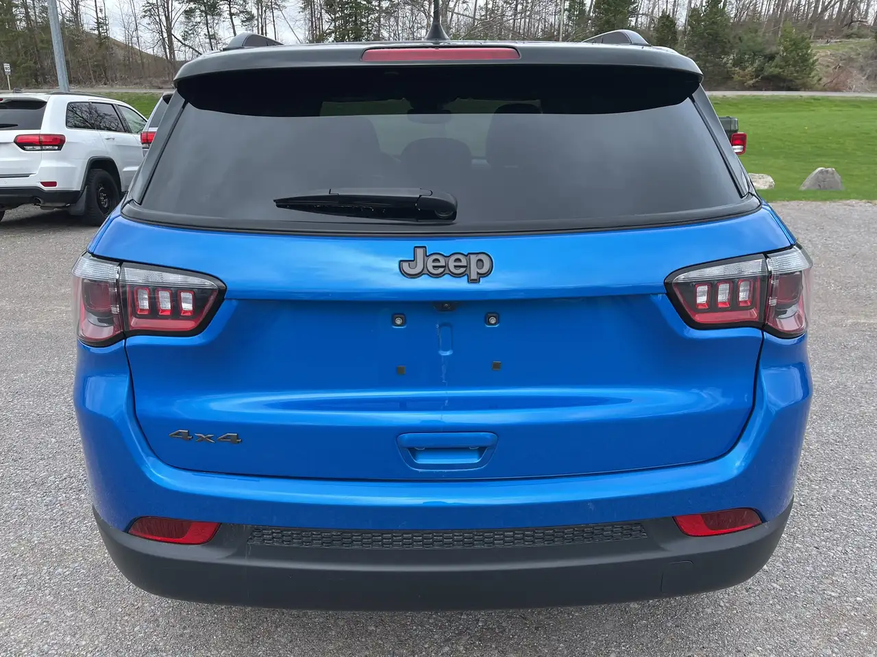 Jeep Compass снимка Jeep Compass