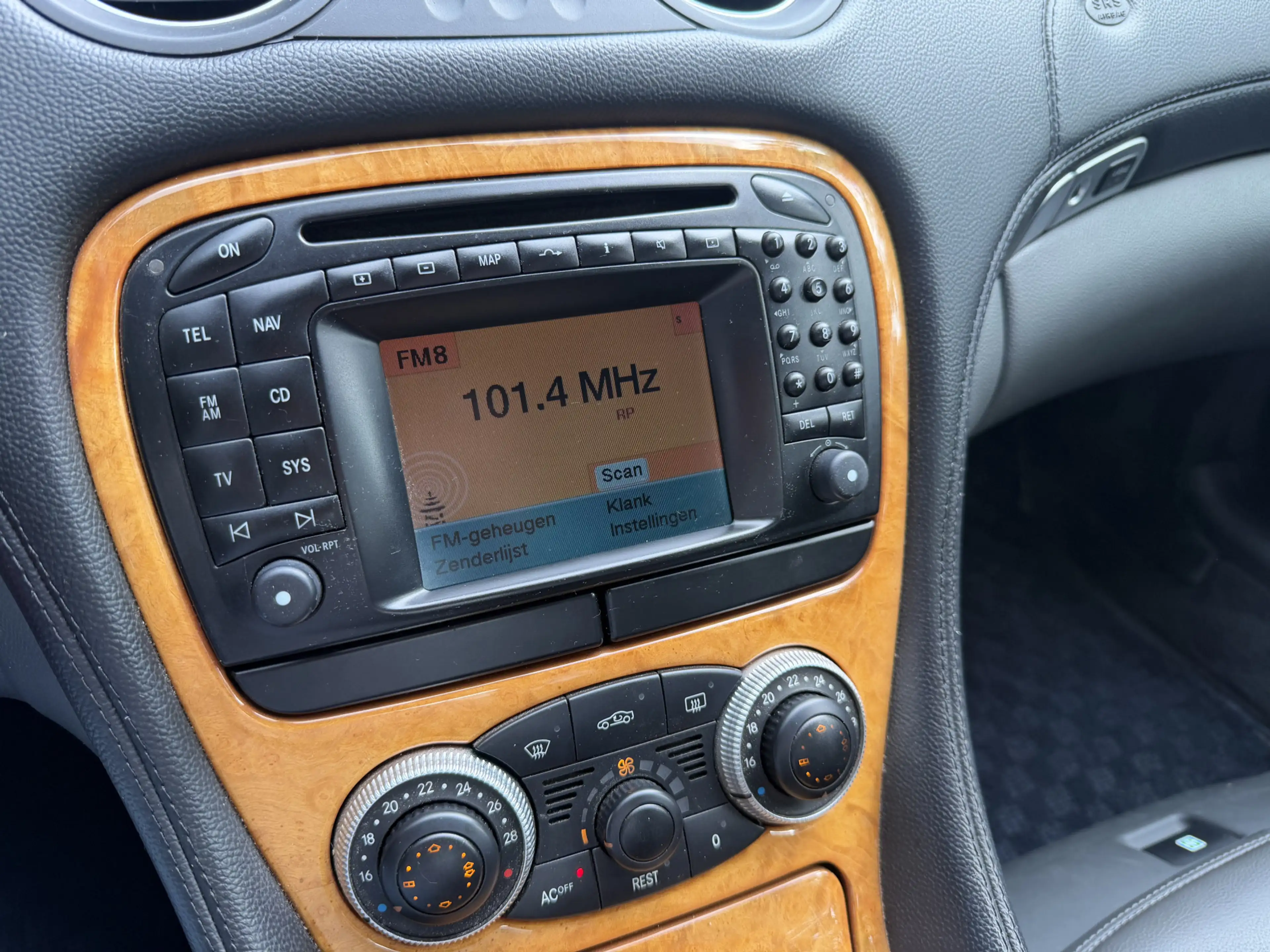 Mercedes-Benz SL 500 – 2003 – 128.000 km – 306 PK – VOL OPTIE! ⭐ — photo 36