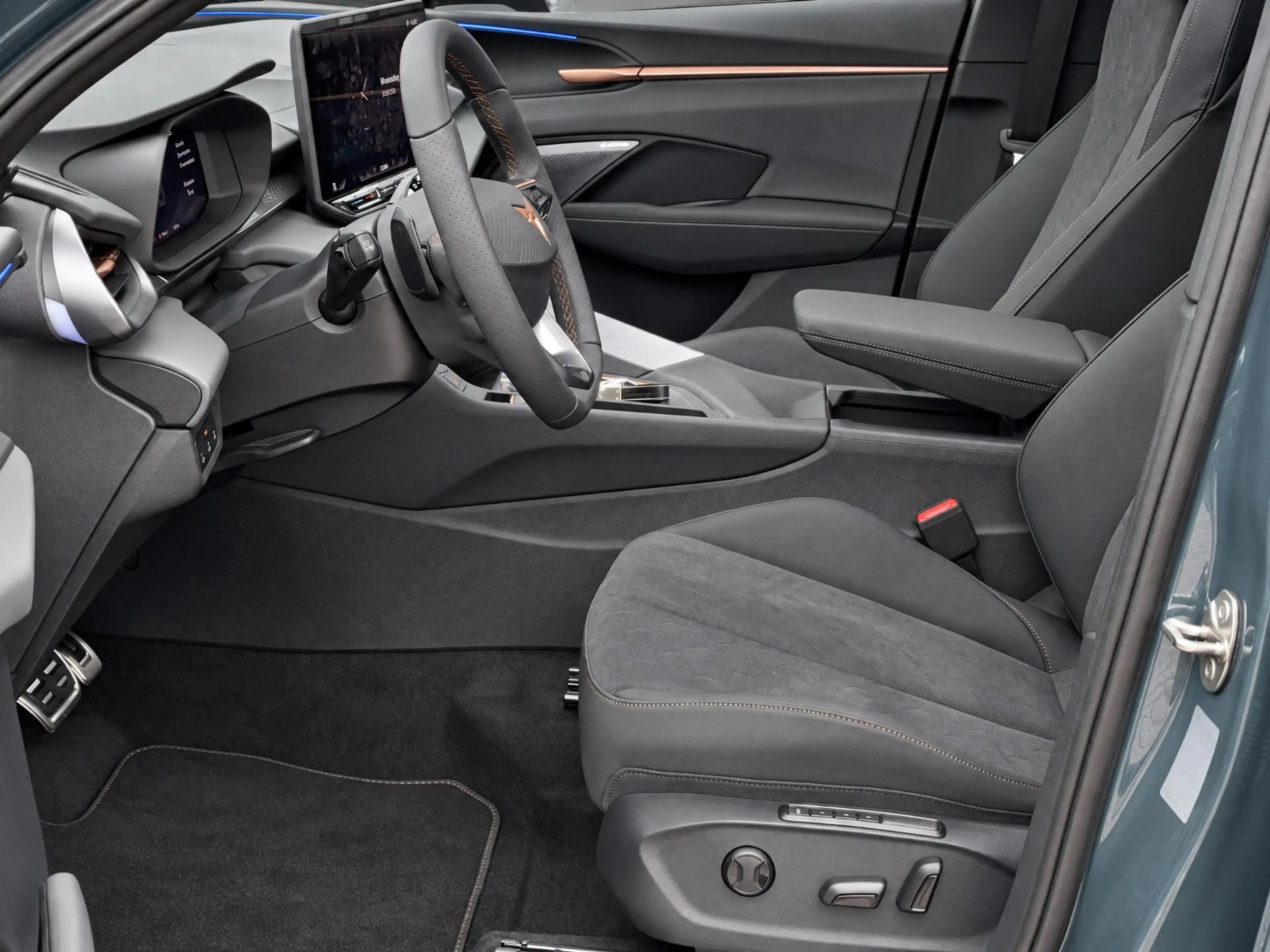 CUPRA Terramar 1.5 TSI e-Hybrid VZ Performance 272PK l Panoramada — photo 9