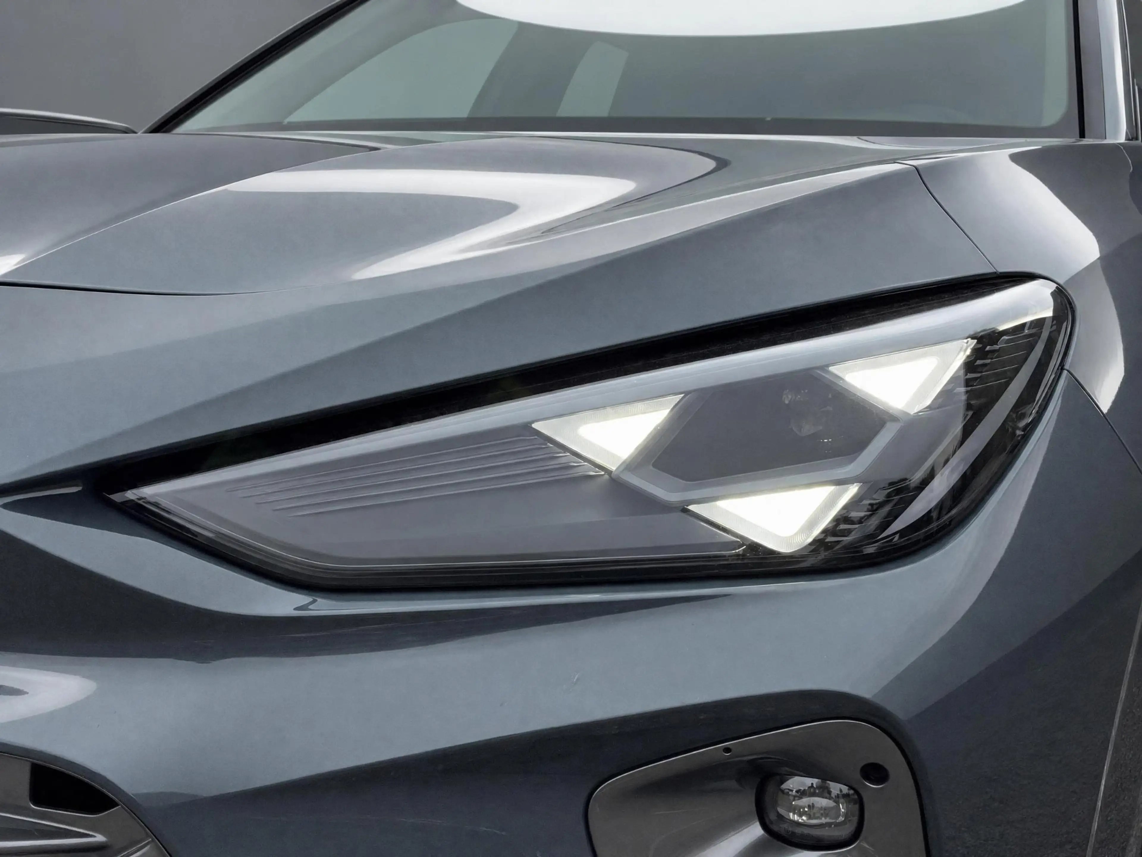 CUPRA Terramar 1.5 TSI e-Hybrid VZ Performance 272PK l Panoramada — photo 3