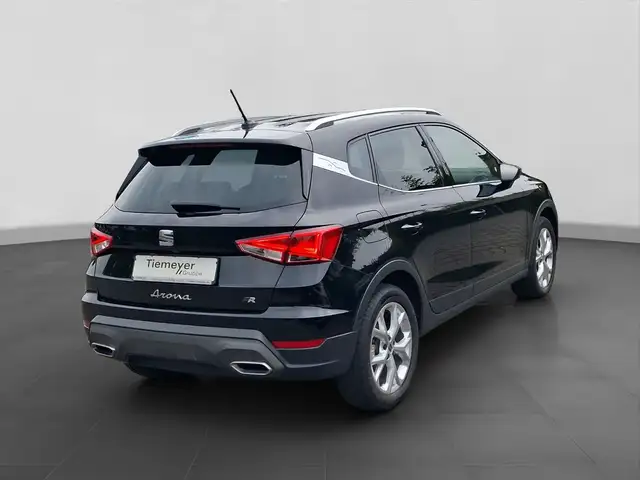 SEAT Arona view 3