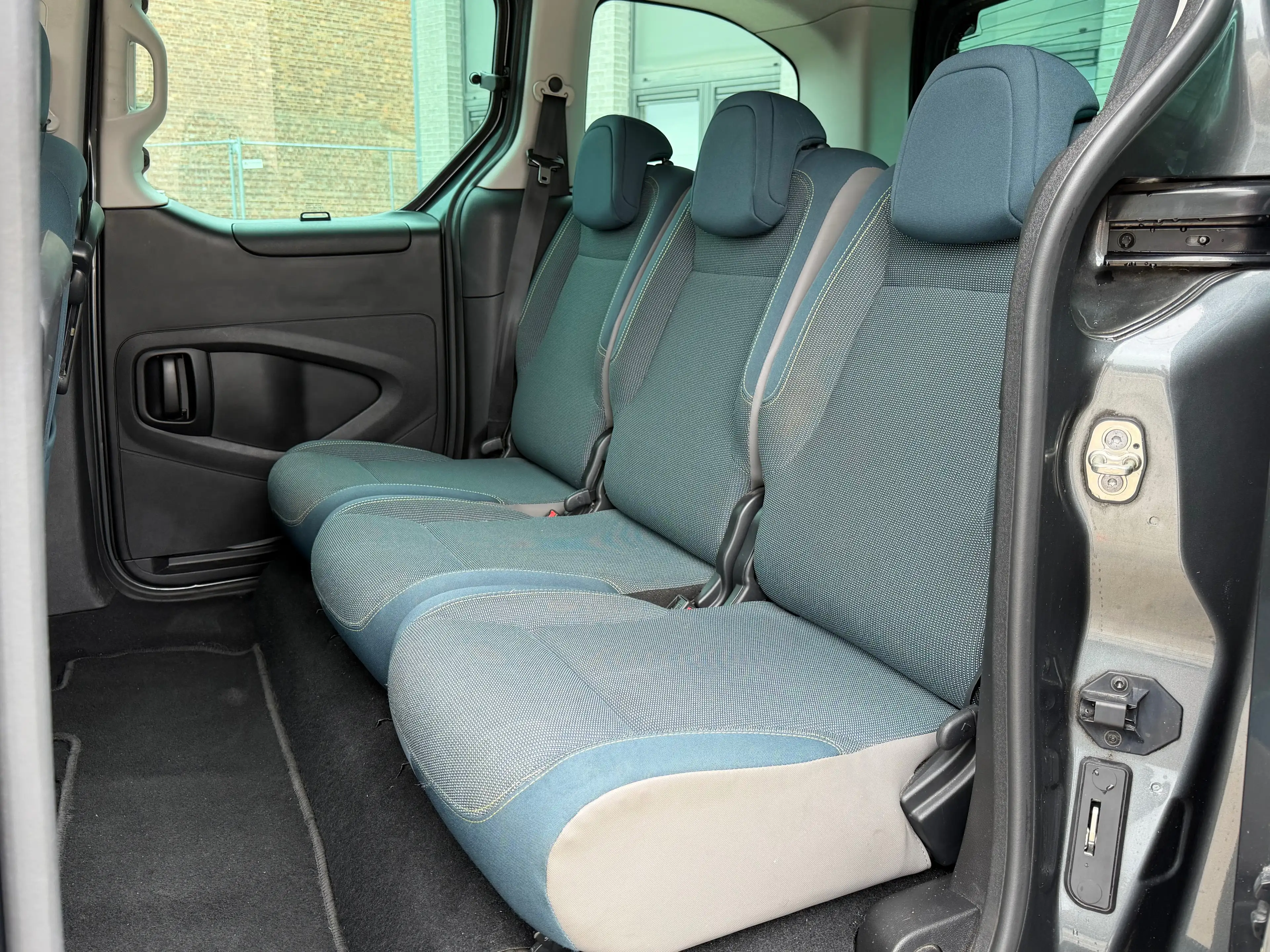 Citroen Berlingo Berlingo 1.2 PureTech Feel Edition S — photo 9