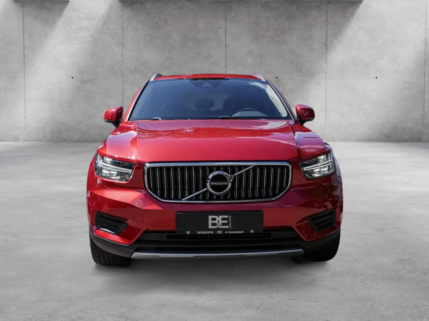 Volvo XC40 T4 Inscription Expression Recharge Plug-In Hybrid Rot - 2